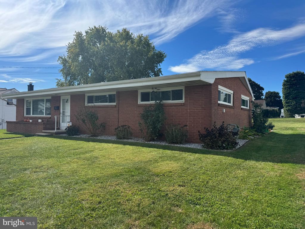 Photo of 44 Mumma Avenue, HANOVER, PA 17331 (MLS # PAYK2092194)