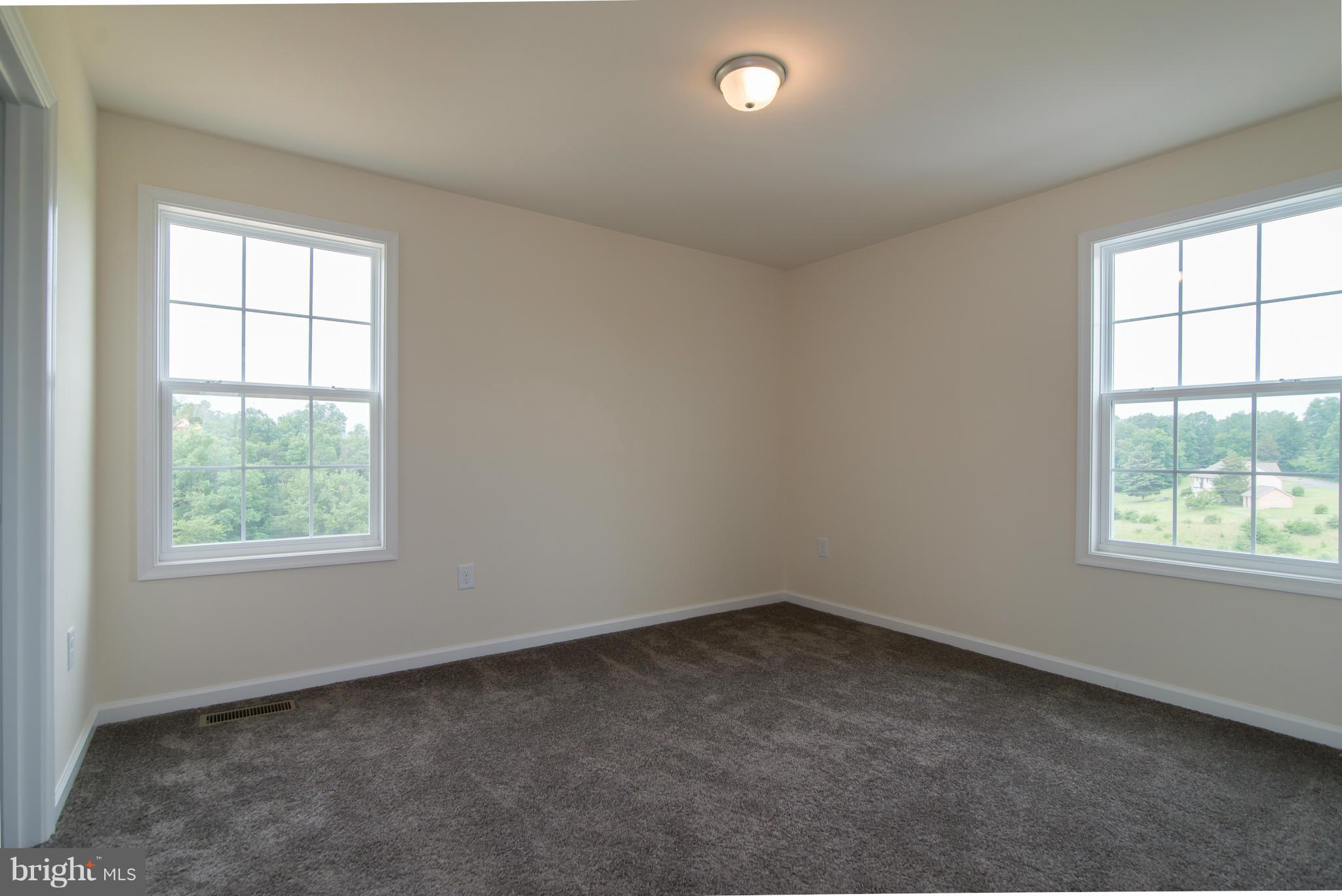 BOYDS CROSSING - Residential