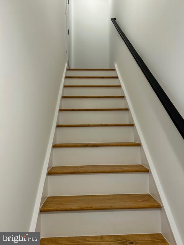 MANTUA - Residential Lease