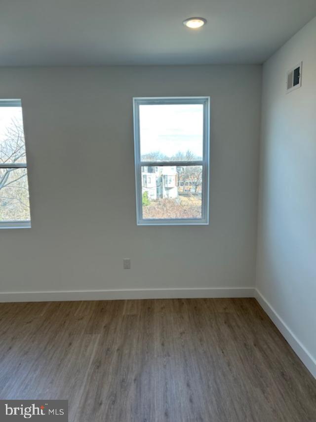 MANTUA - Residential Lease