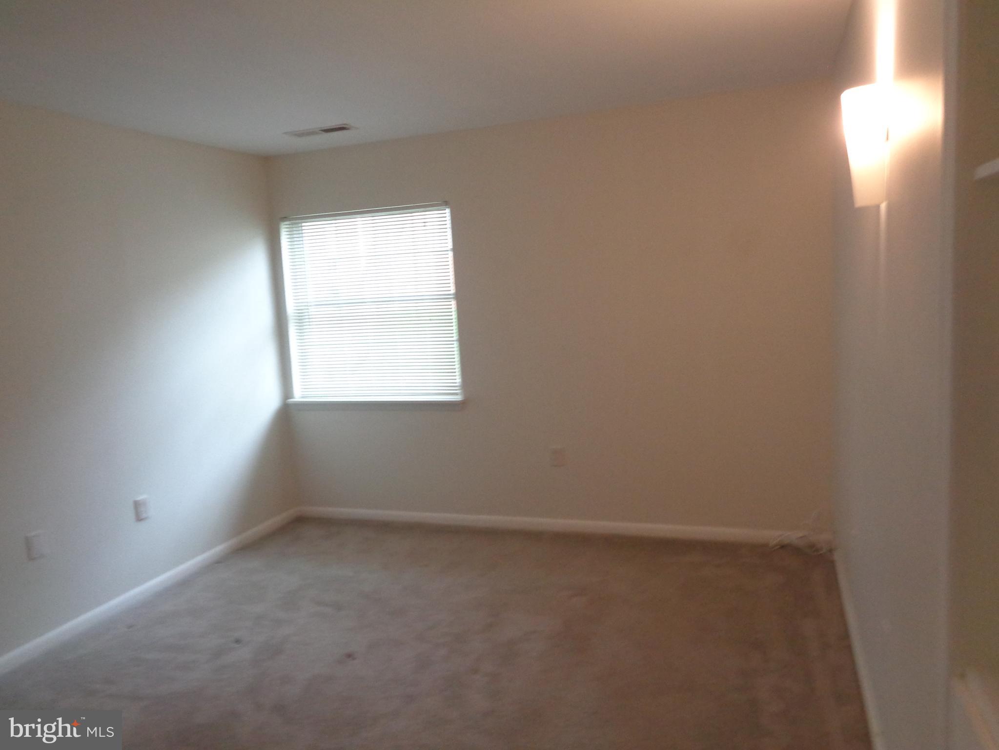 MC LEAN CHASE - Residential Lease