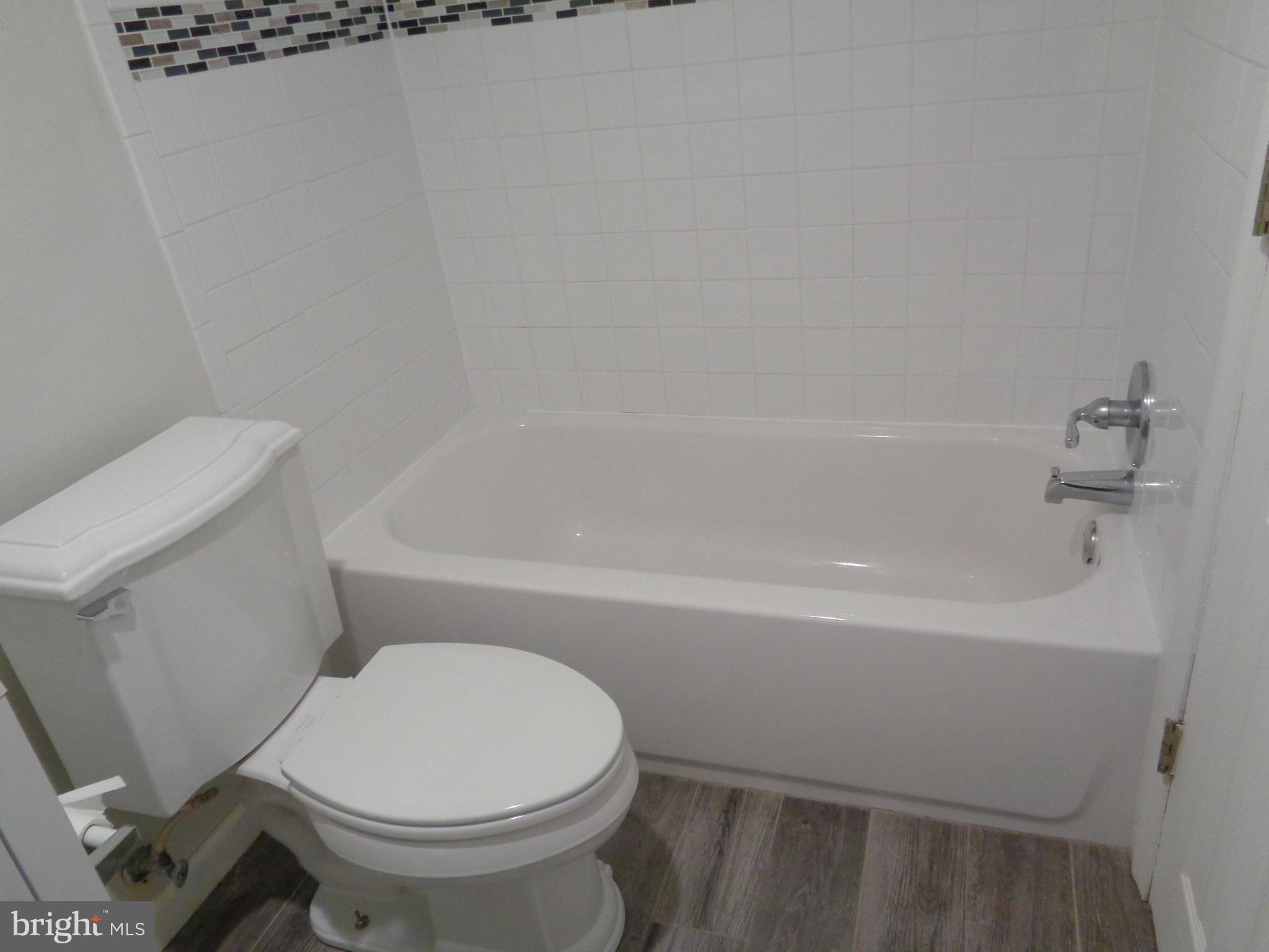 MC LEAN CHASE - Residential Lease