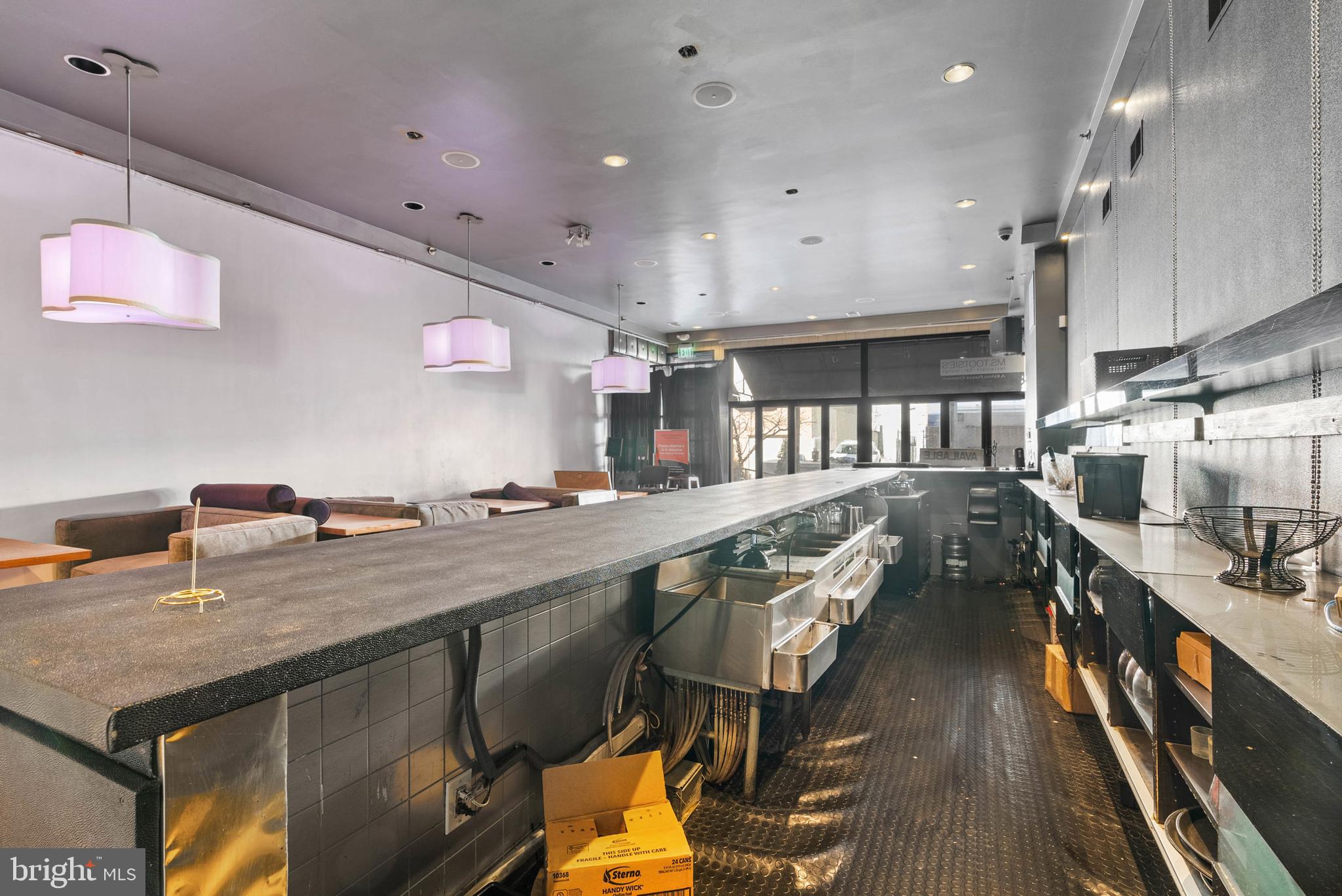 BELLA VISTA - Commercial Sale