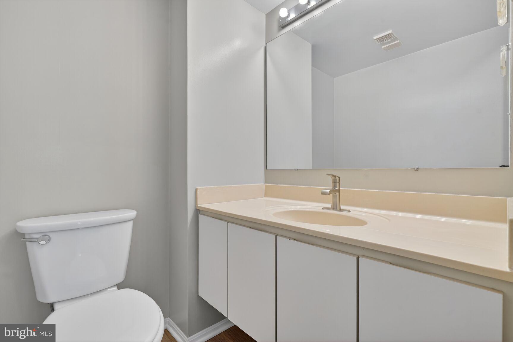 GREENS AT LEISURE WORLD - Residential