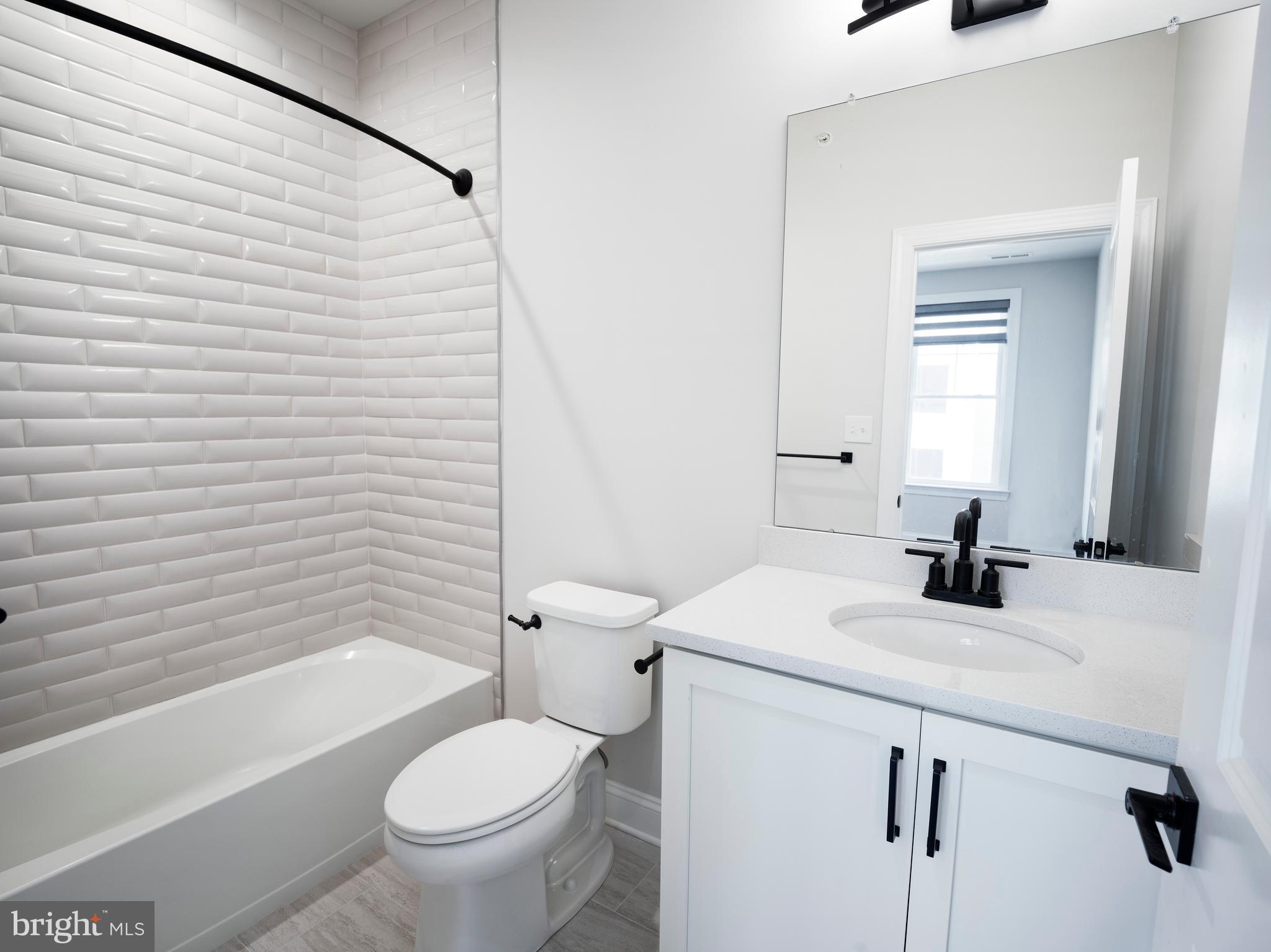 NEWTOWN WALK AT ELLIS PRESERVE - Residential