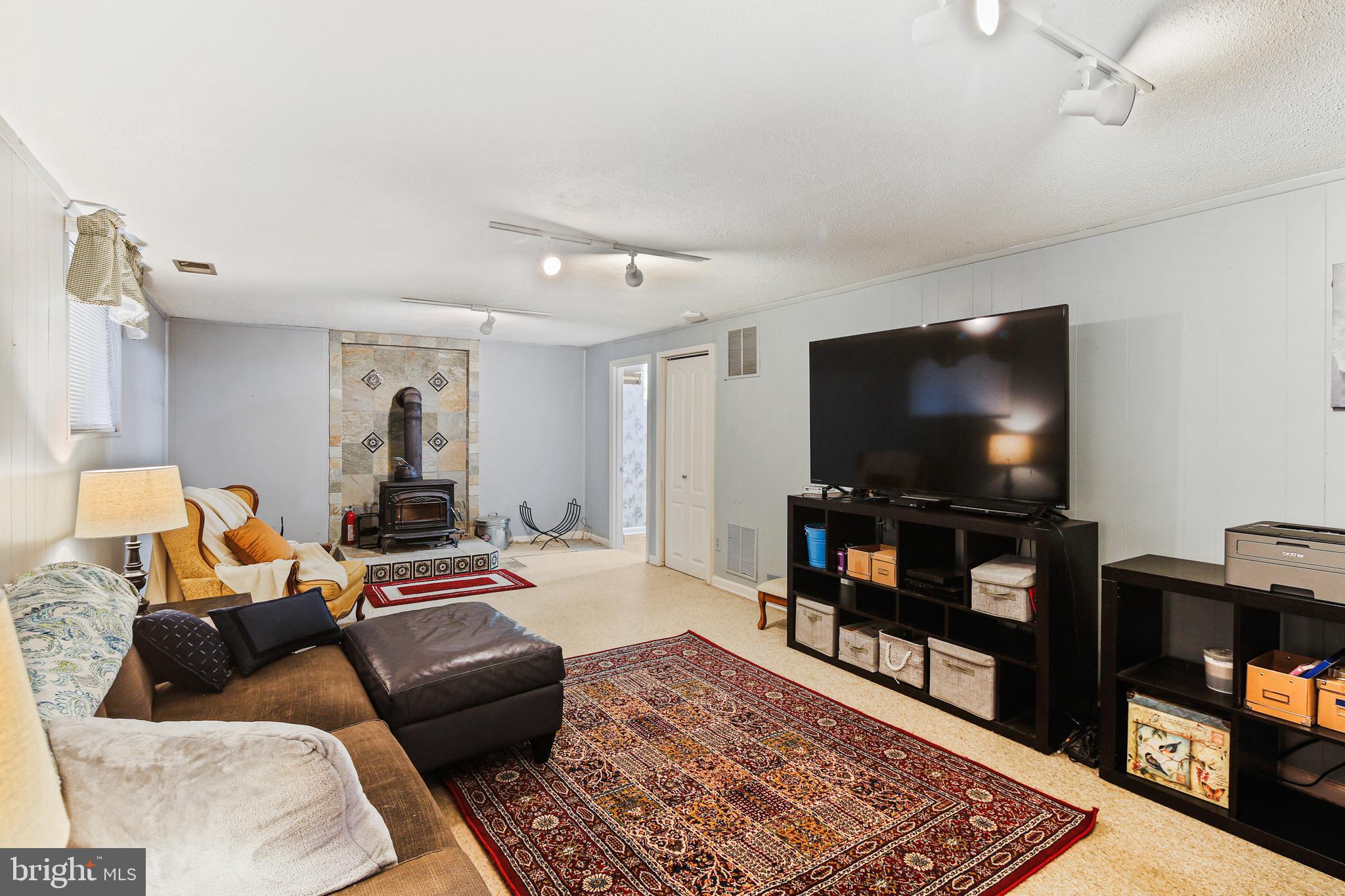 GLYNDON - Residential