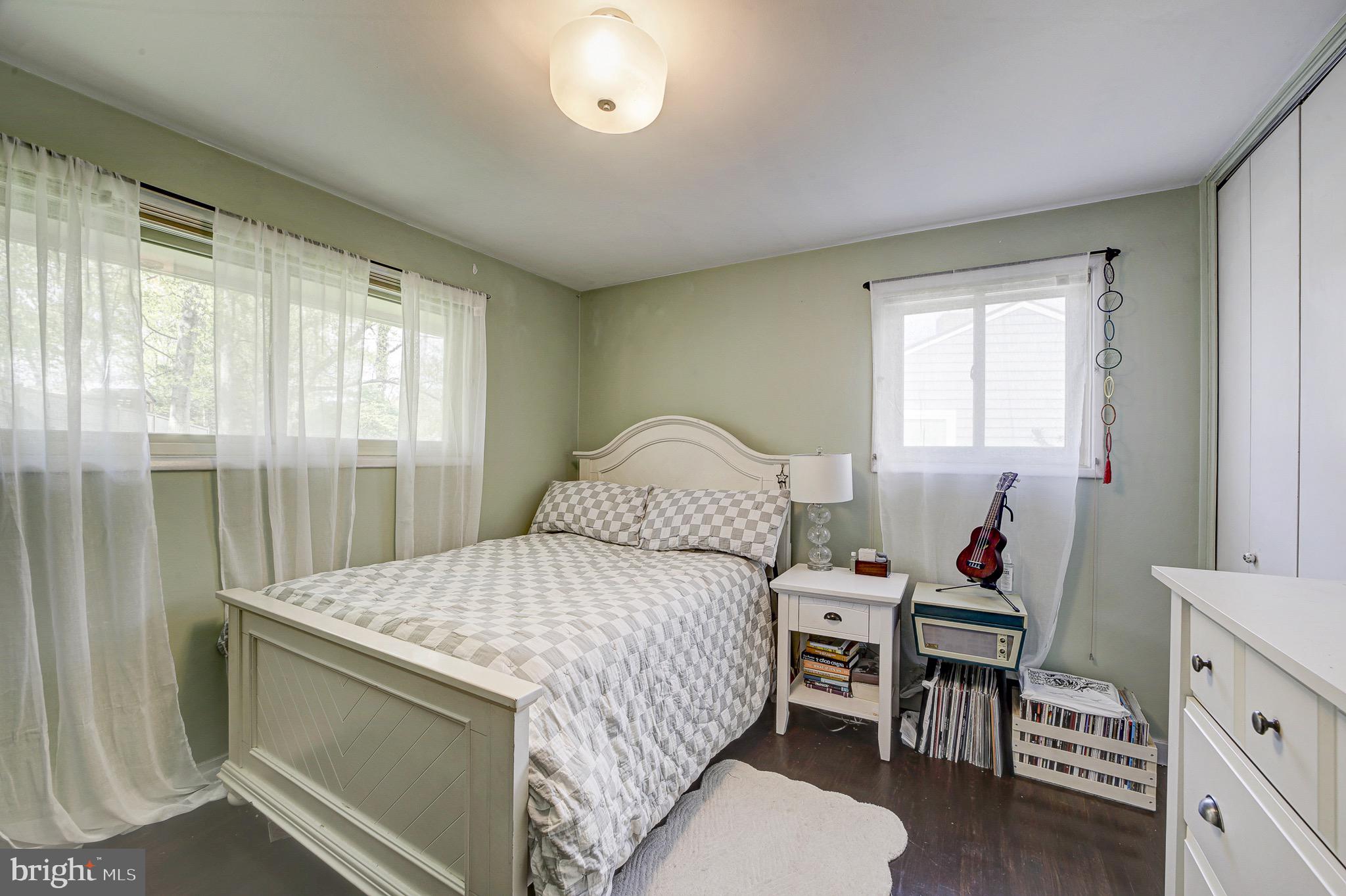 WILDWOOD MANOR - Residential