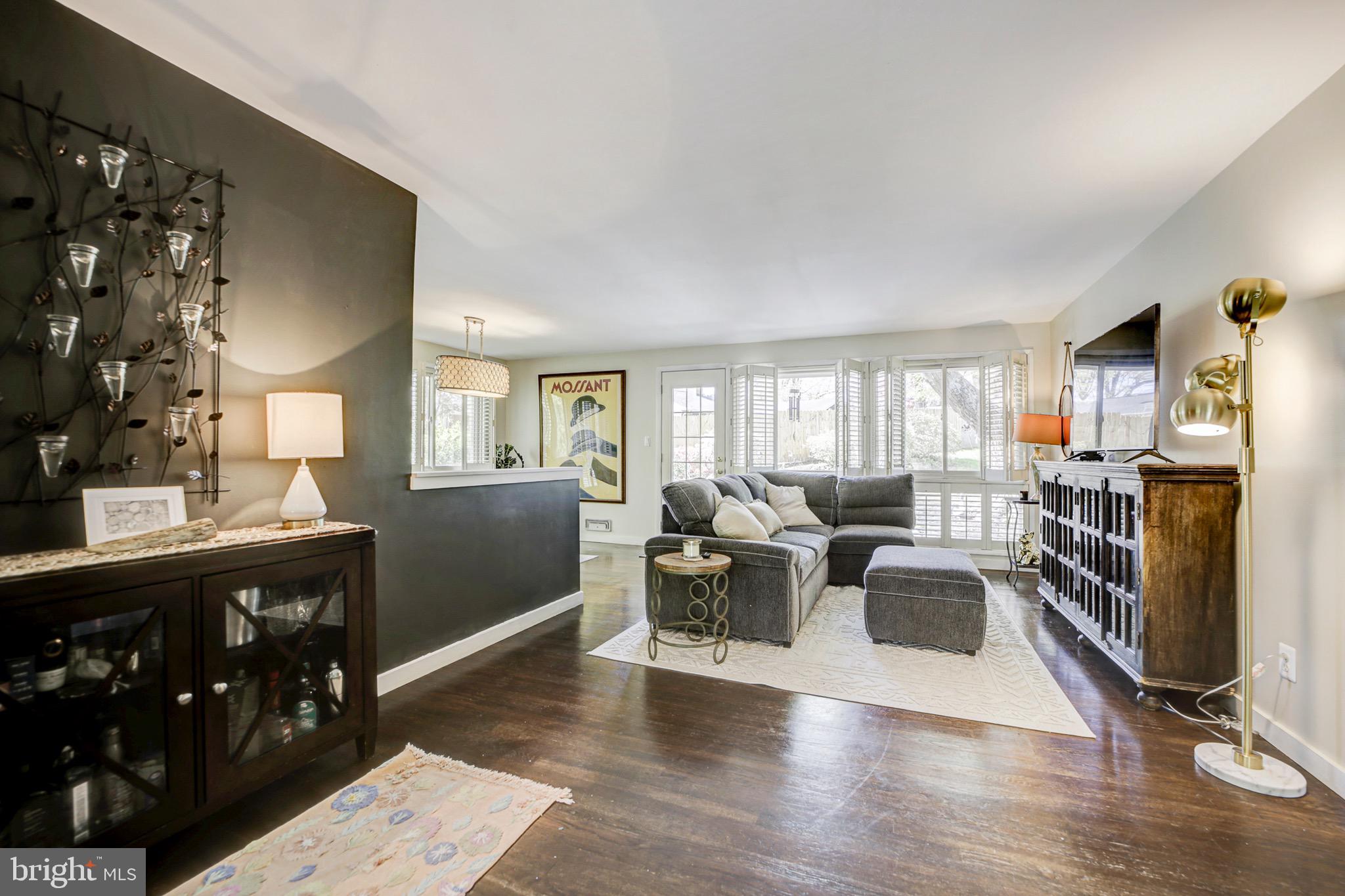 WILDWOOD MANOR - Residential