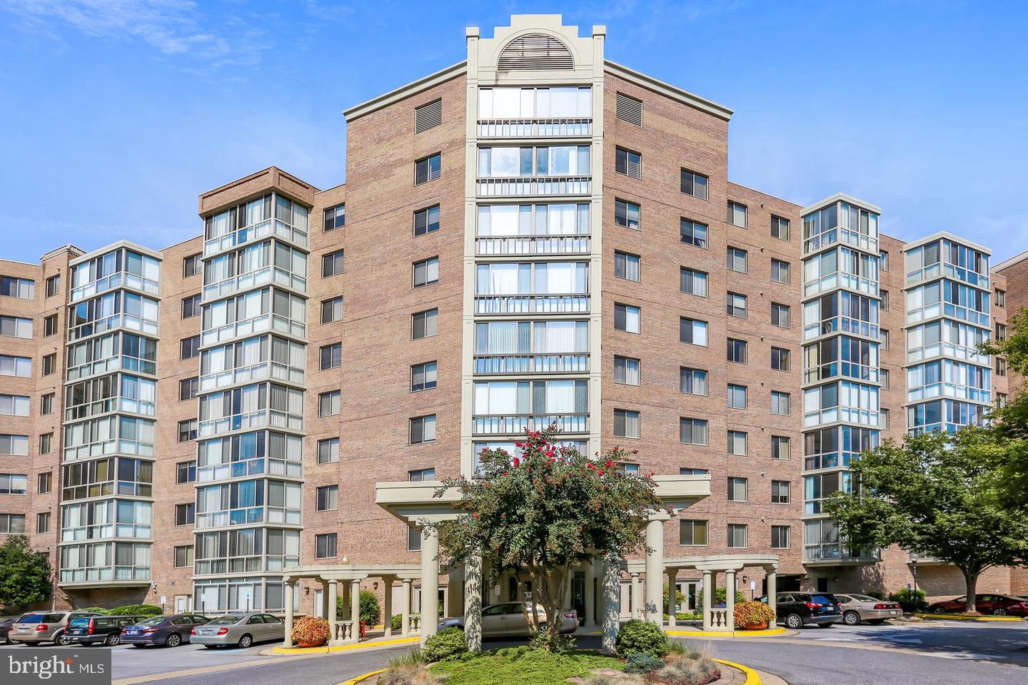 3005 S LEISURE WORLD BOULEVARD S 304