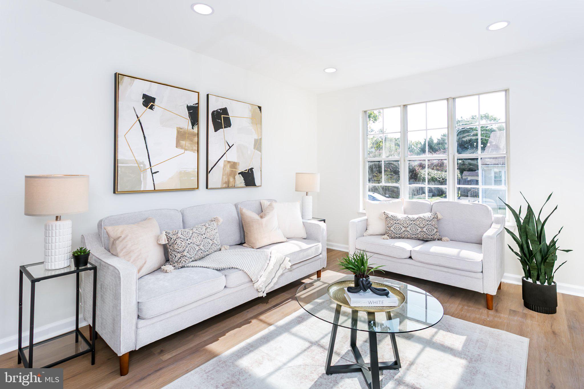 2316 WEYMOUTH LANE