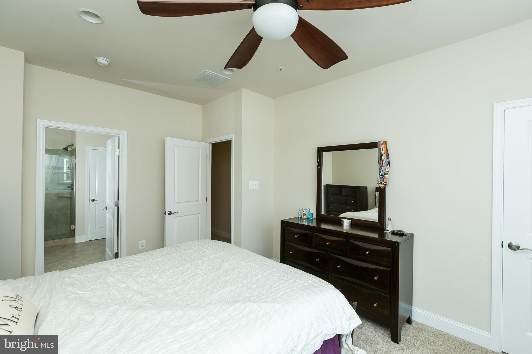 TOWSON GREEN - Residential Lease