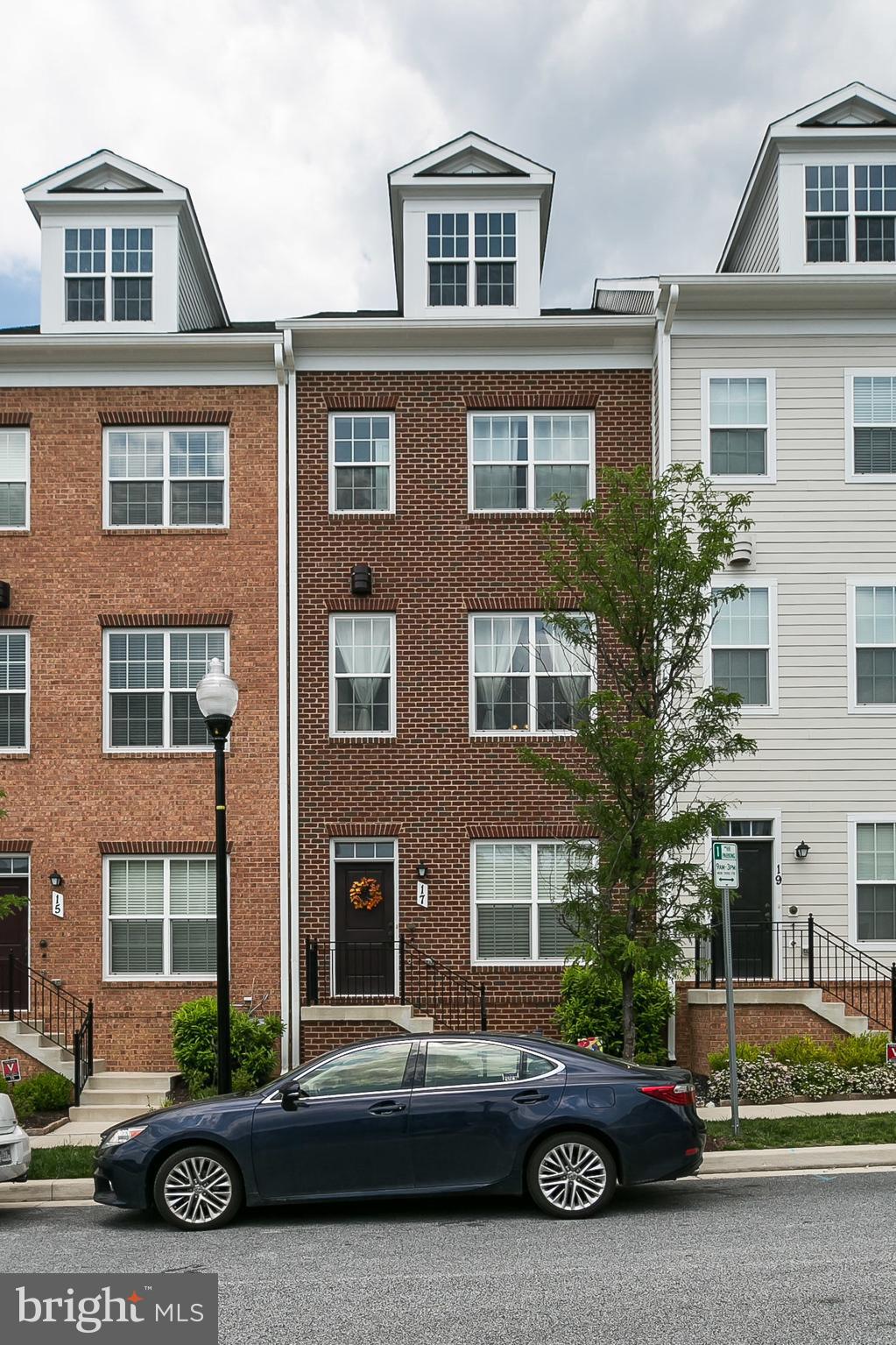 TOWSON GREEN - Residential Lease