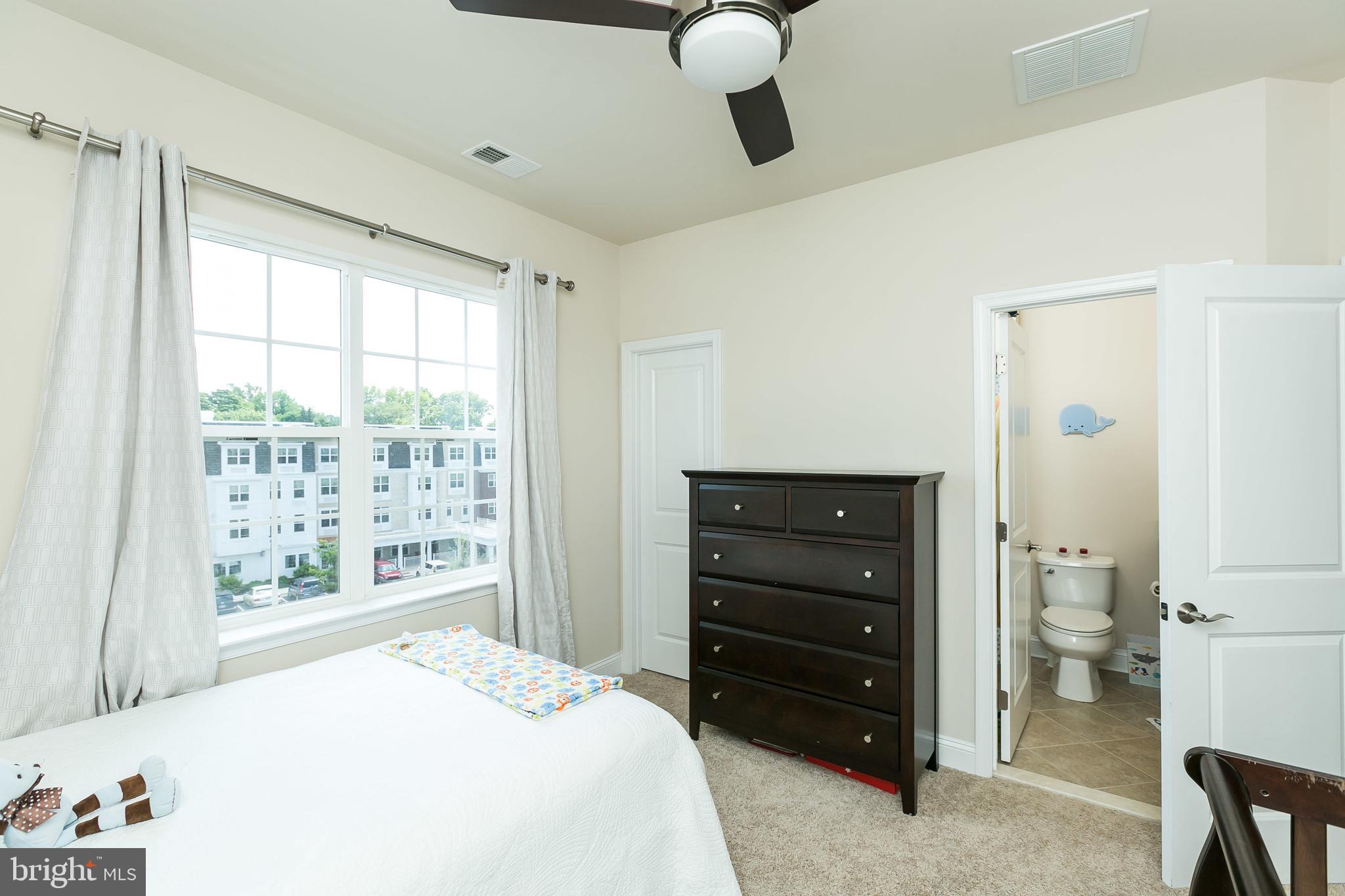 TOWSON GREEN - Residential Lease