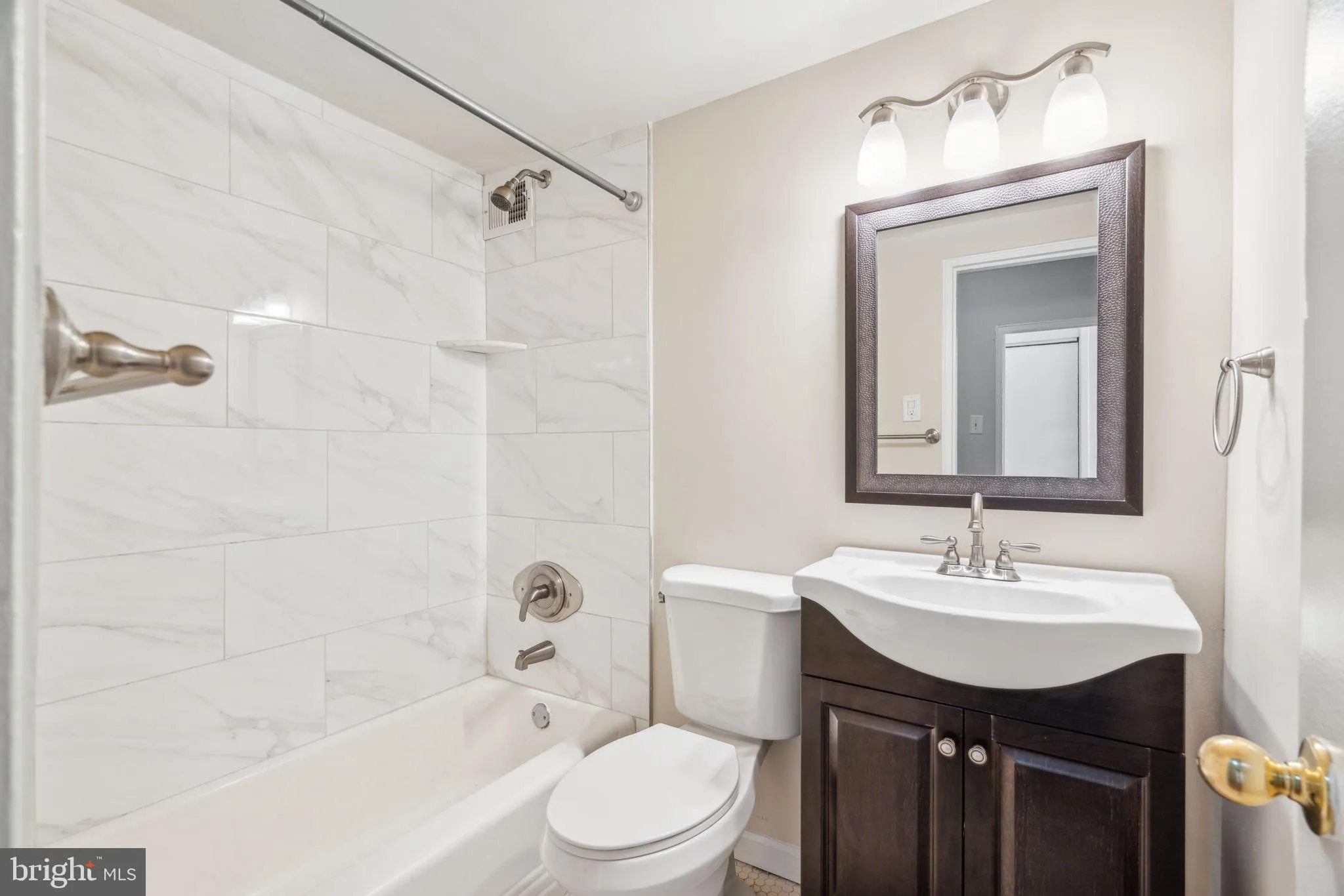 Philadelphia, Pennsylvania 19103, United States, ,1 BathroomBathrooms,Residential,Active,129352