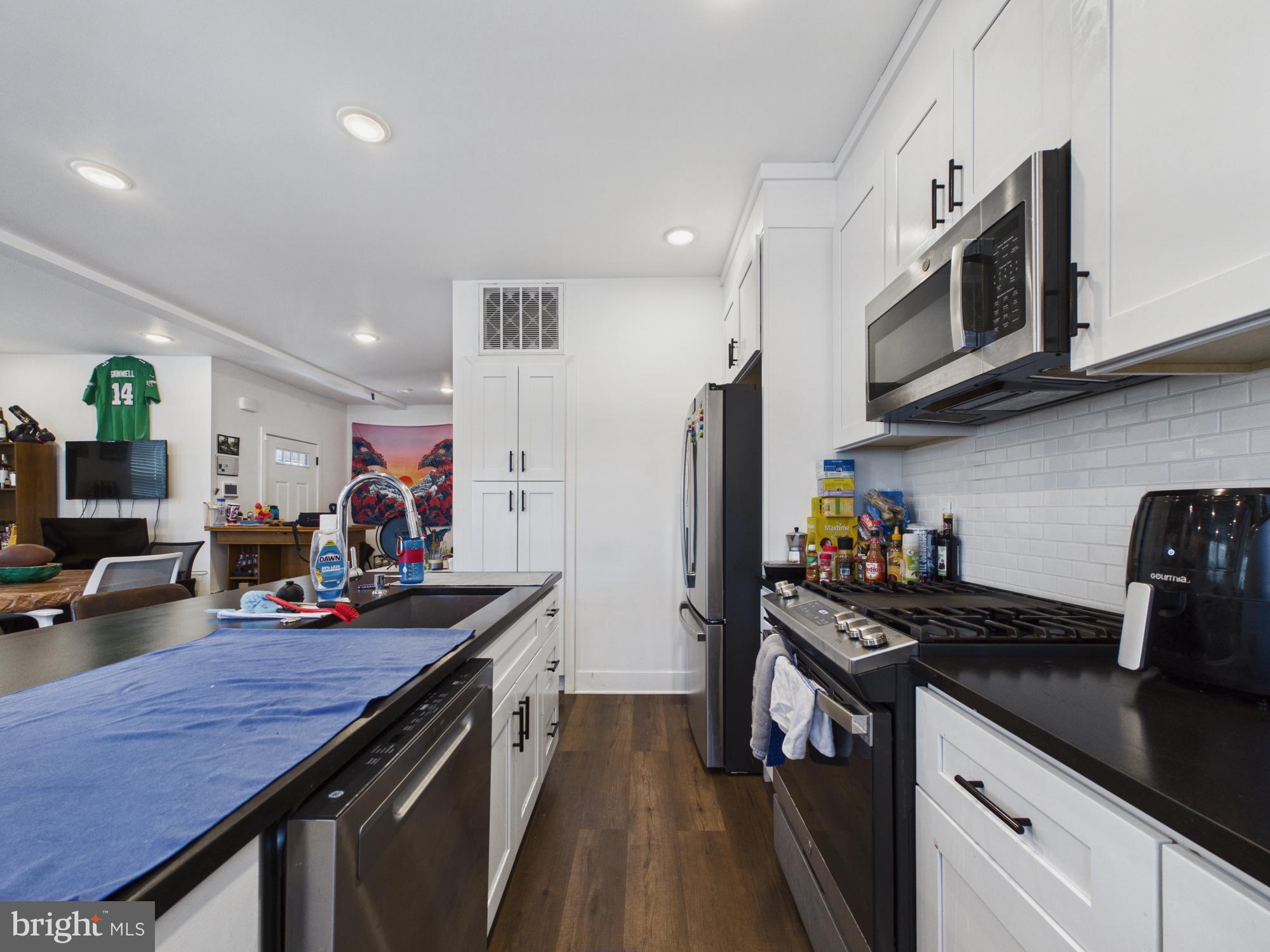 256 N 32ND STREET 1