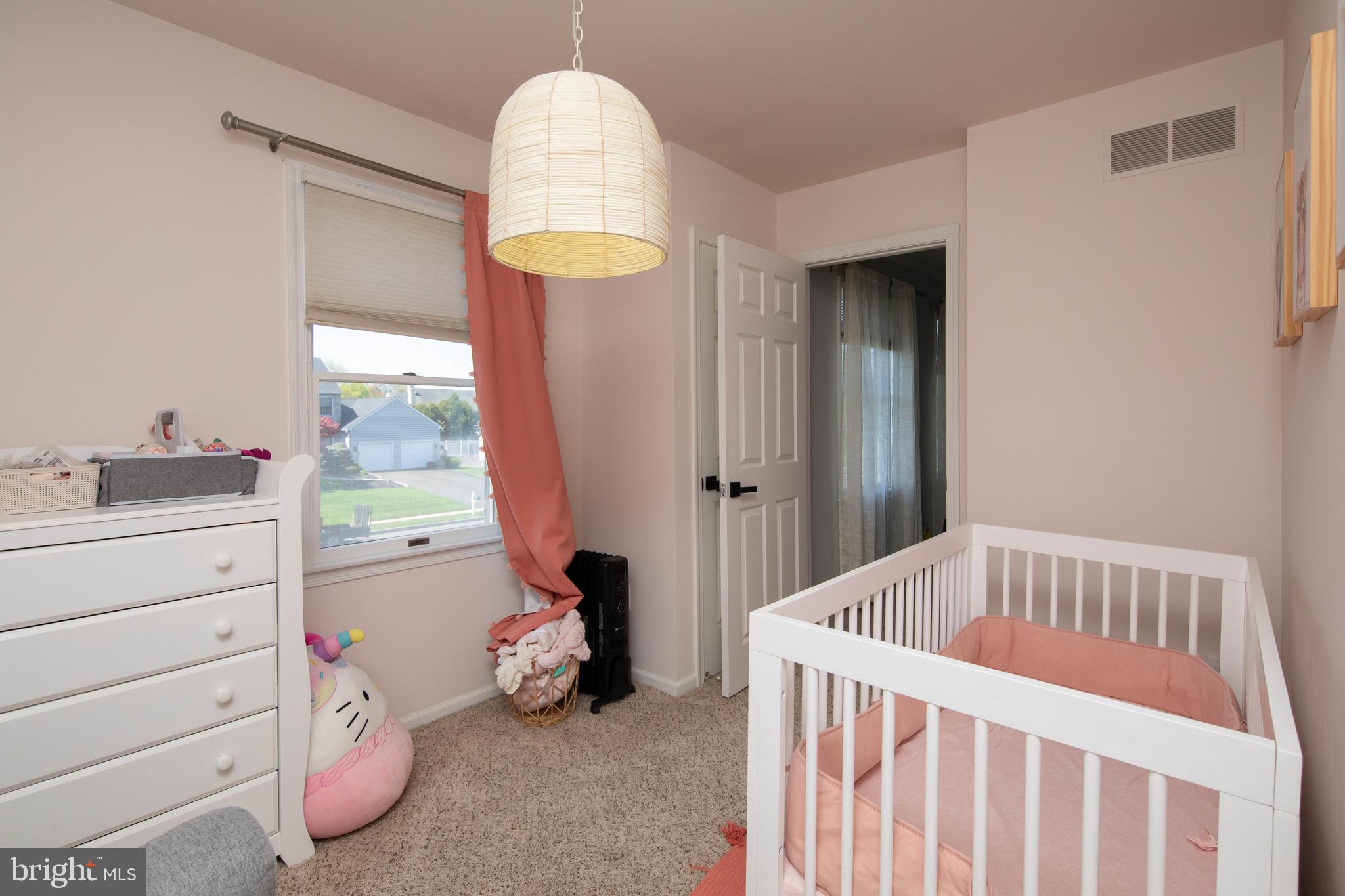 HIDDEN CREEK ESTATES - Residential Lease