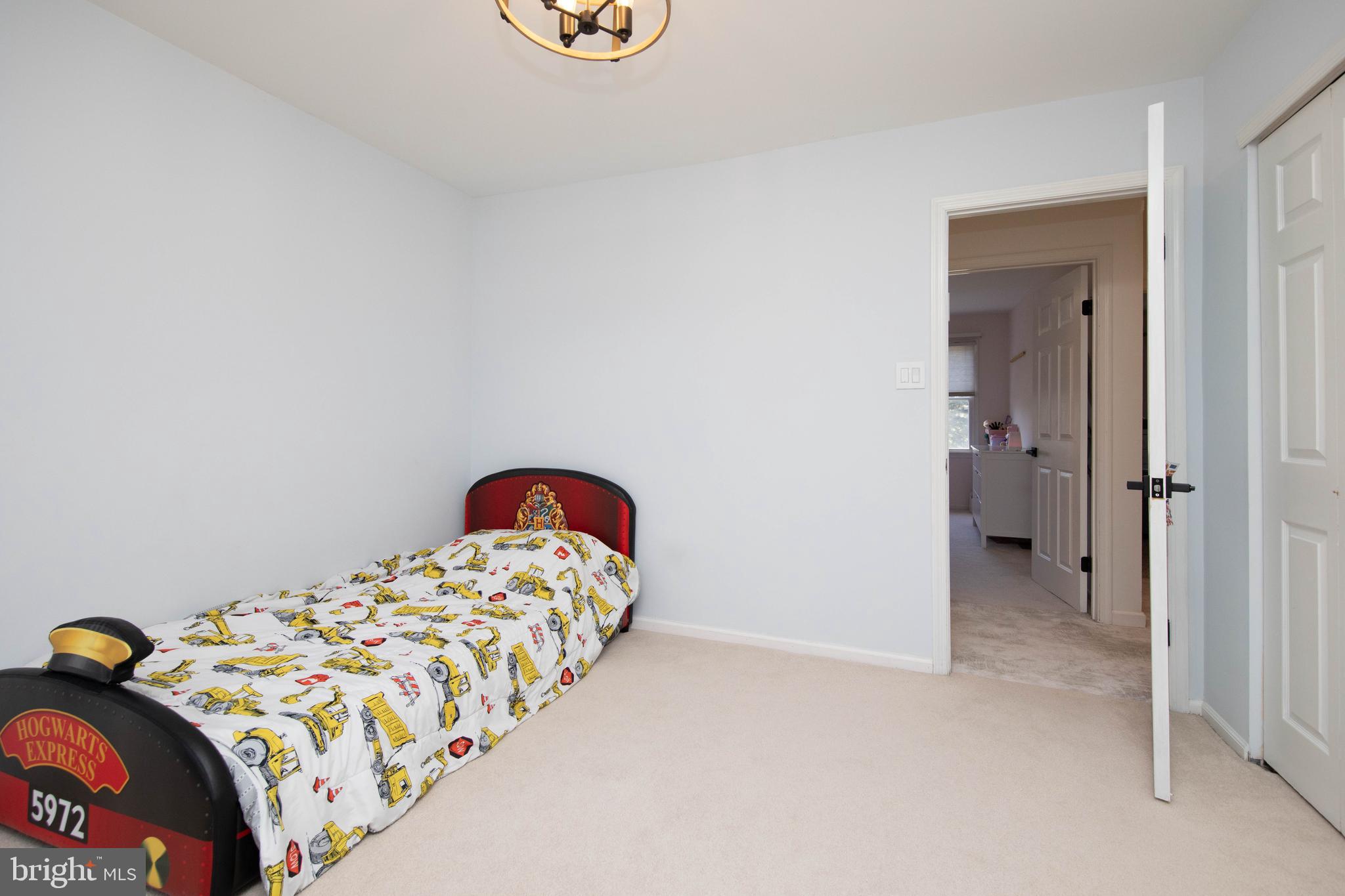 HIDDEN CREEK ESTATES - Residential Lease