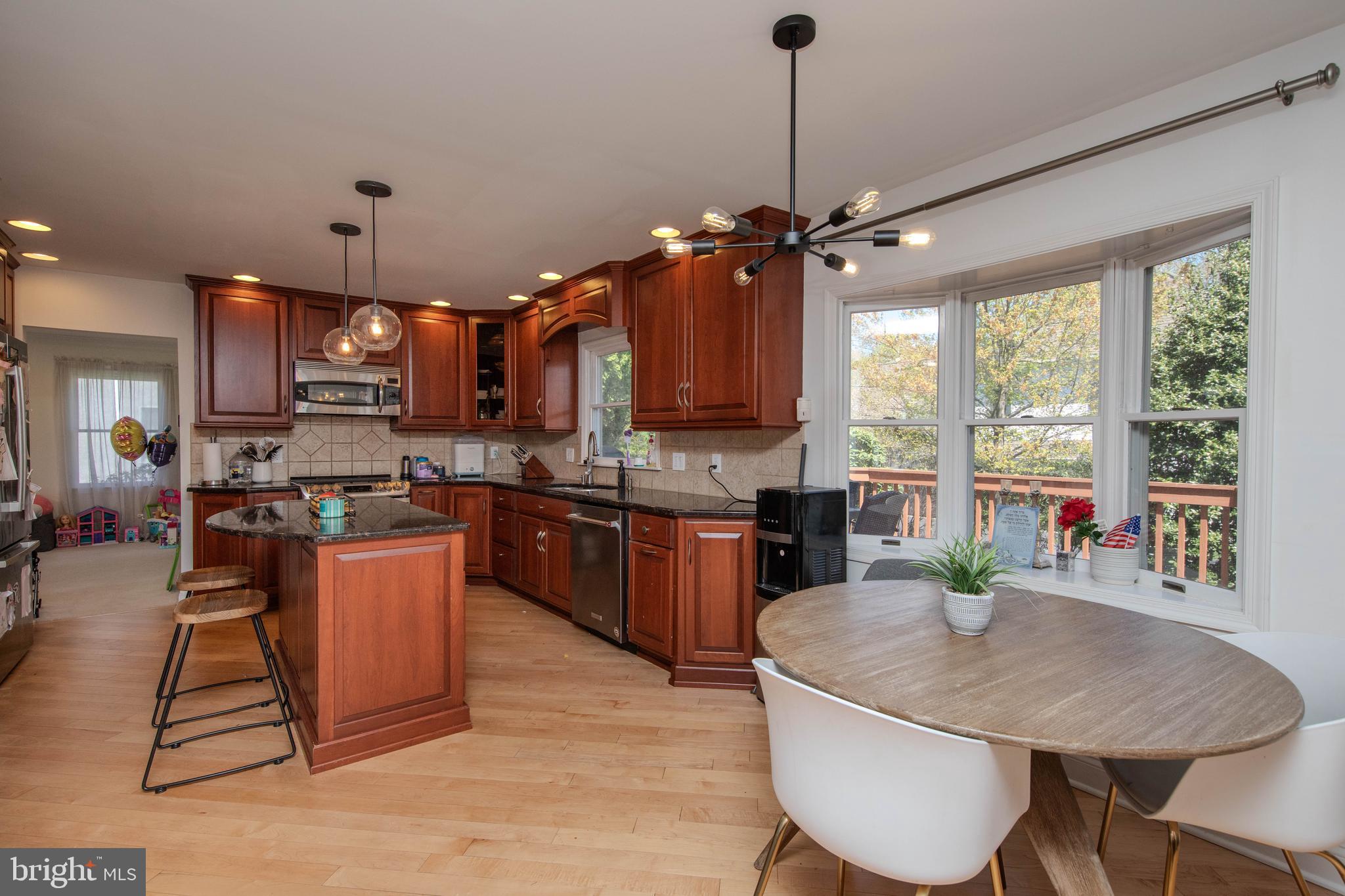 HIDDEN CREEK ESTATES - Residential Lease