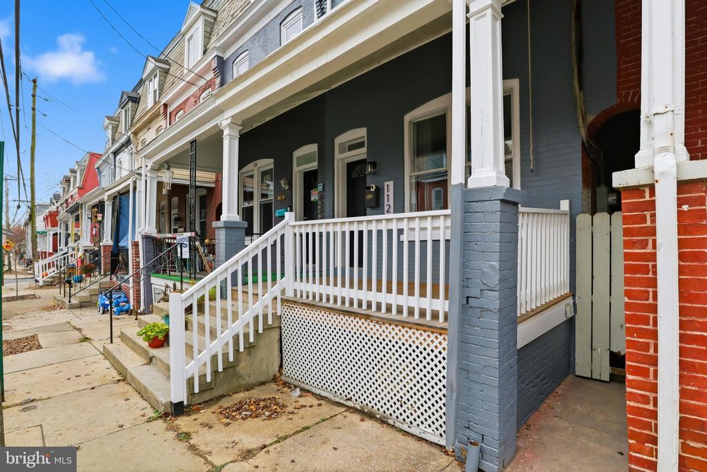 Photo of 112 Coral Street, LANCASTER, PA 17603 (MLS # PALA2080370)