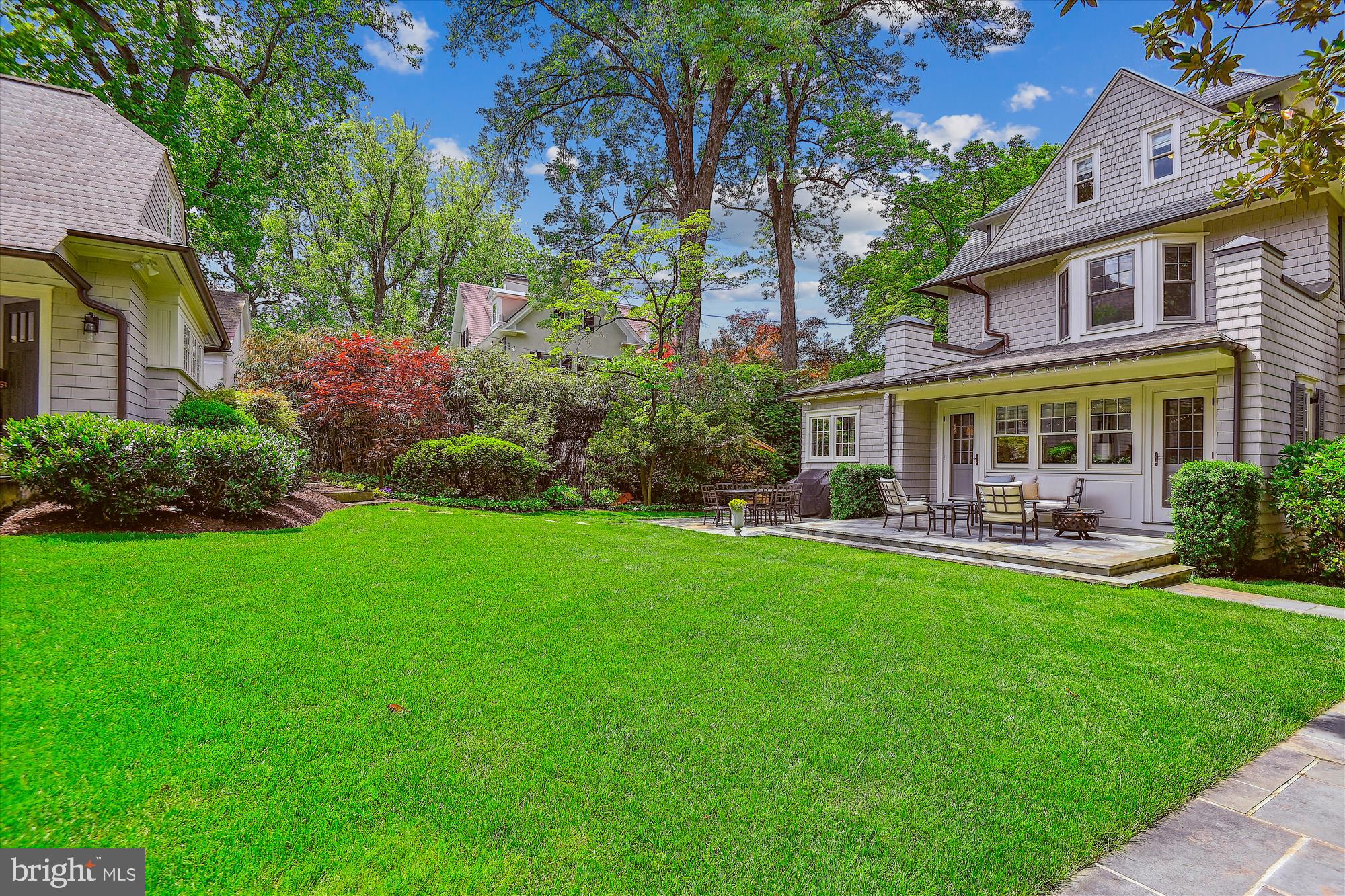 ROLAND PARK - Residential