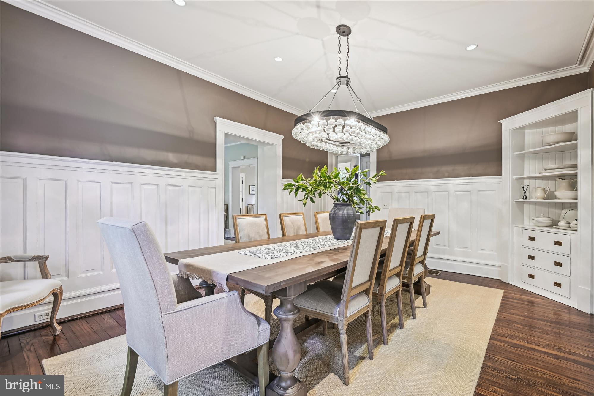 ROLAND PARK - Residential