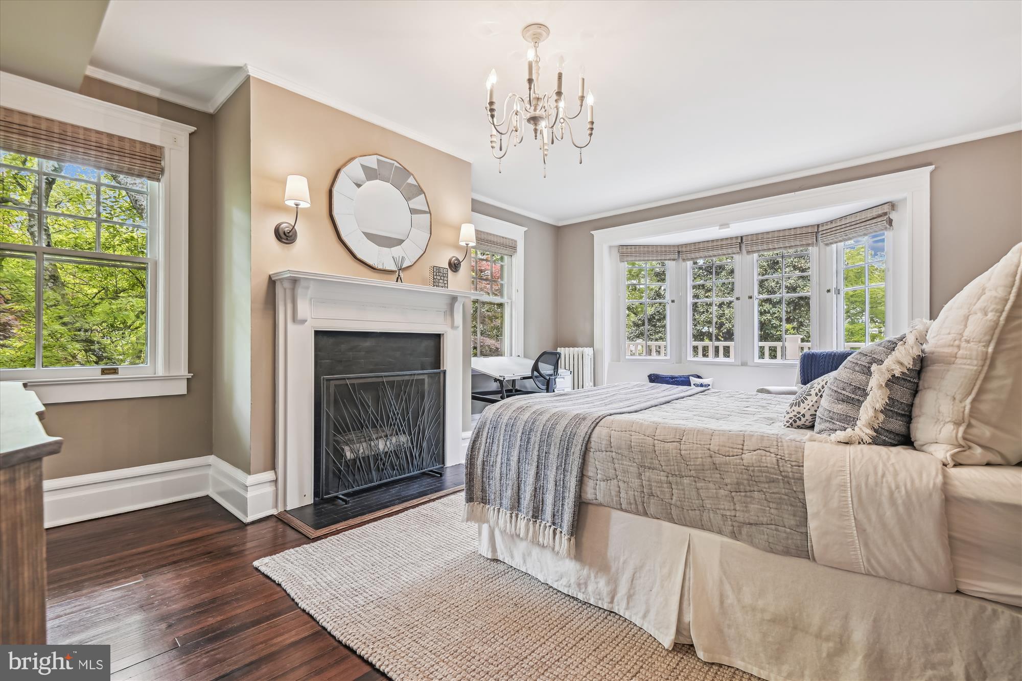 ROLAND PARK - Residential