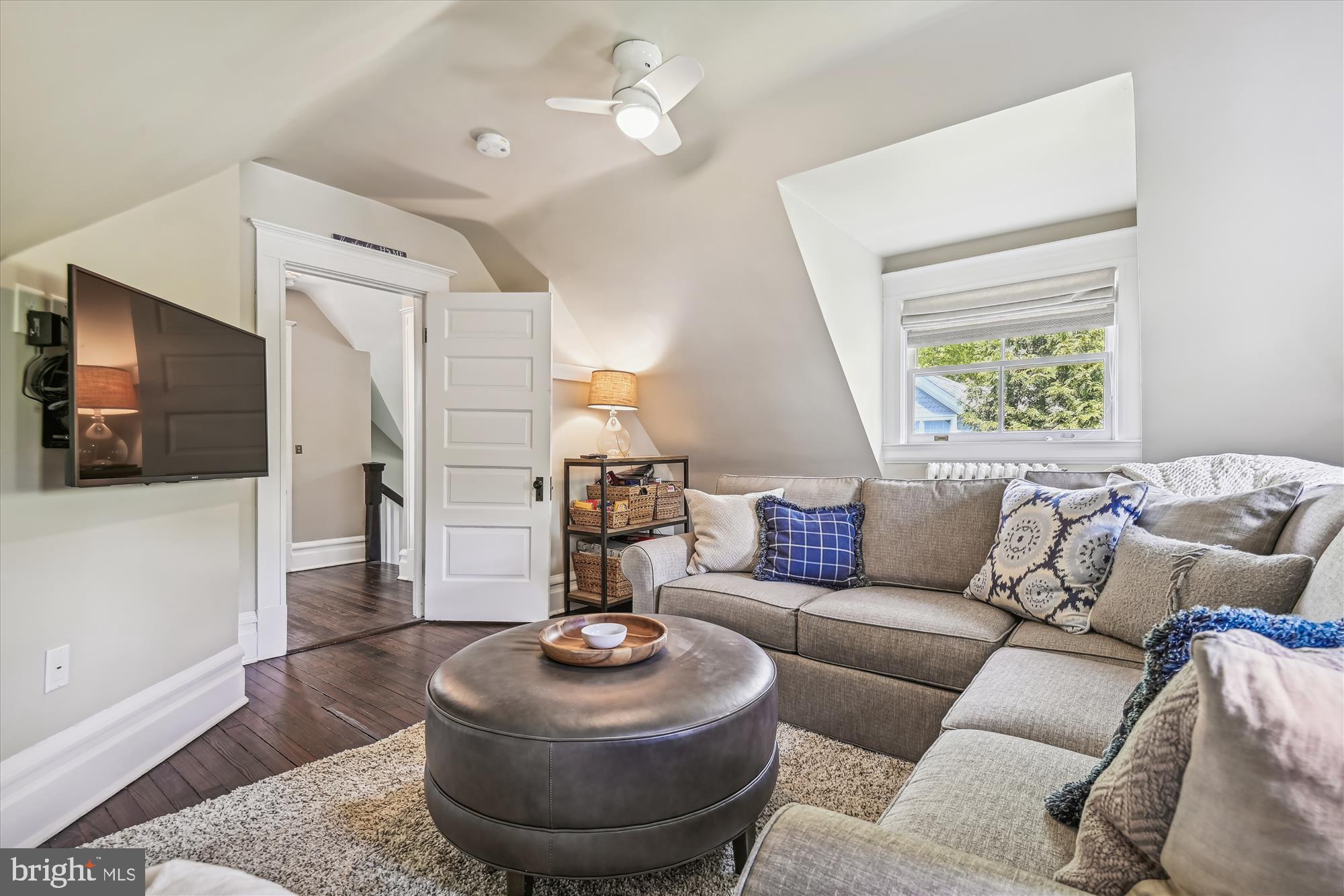 ROLAND PARK - Residential