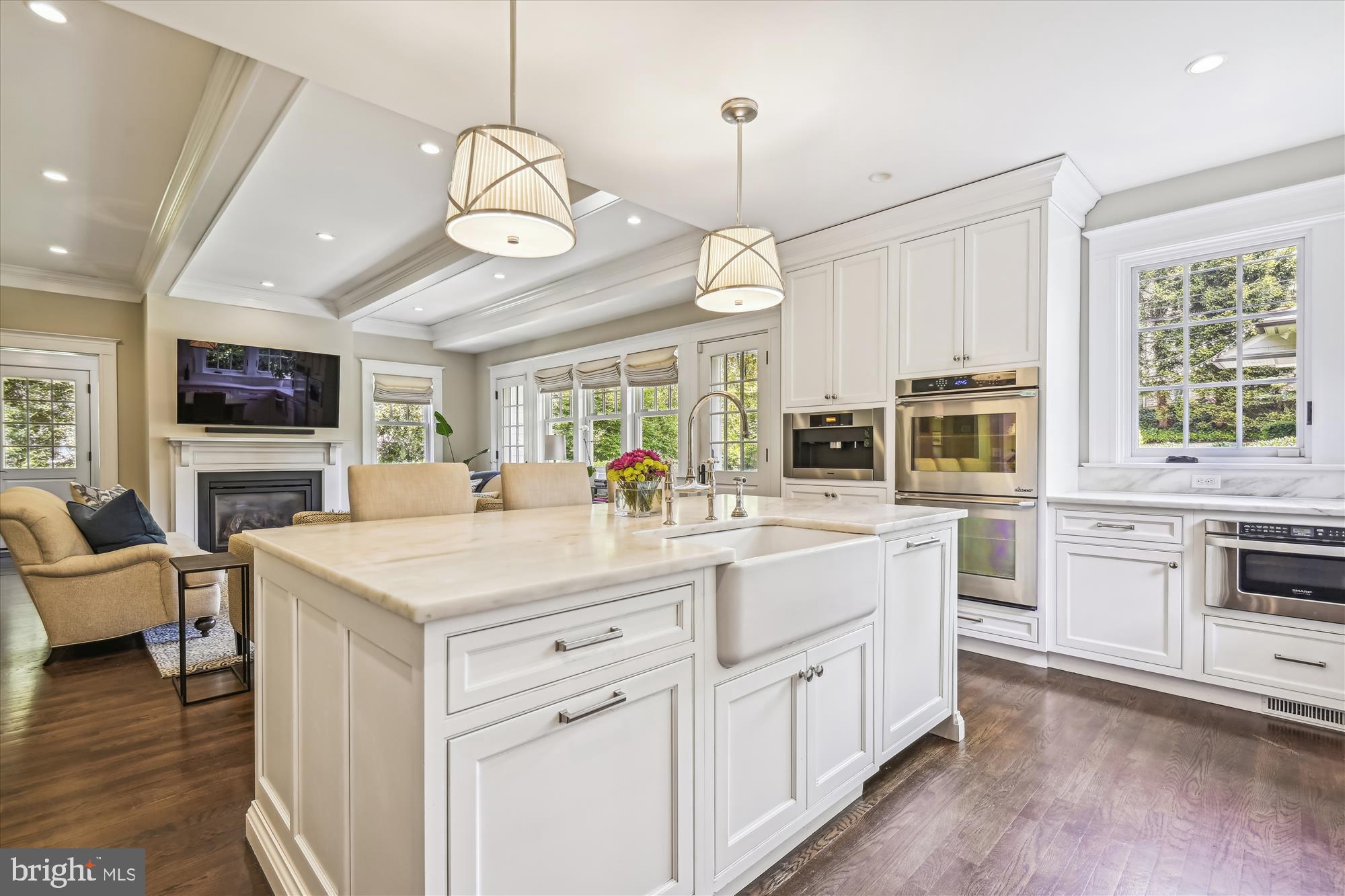 ROLAND PARK - Residential