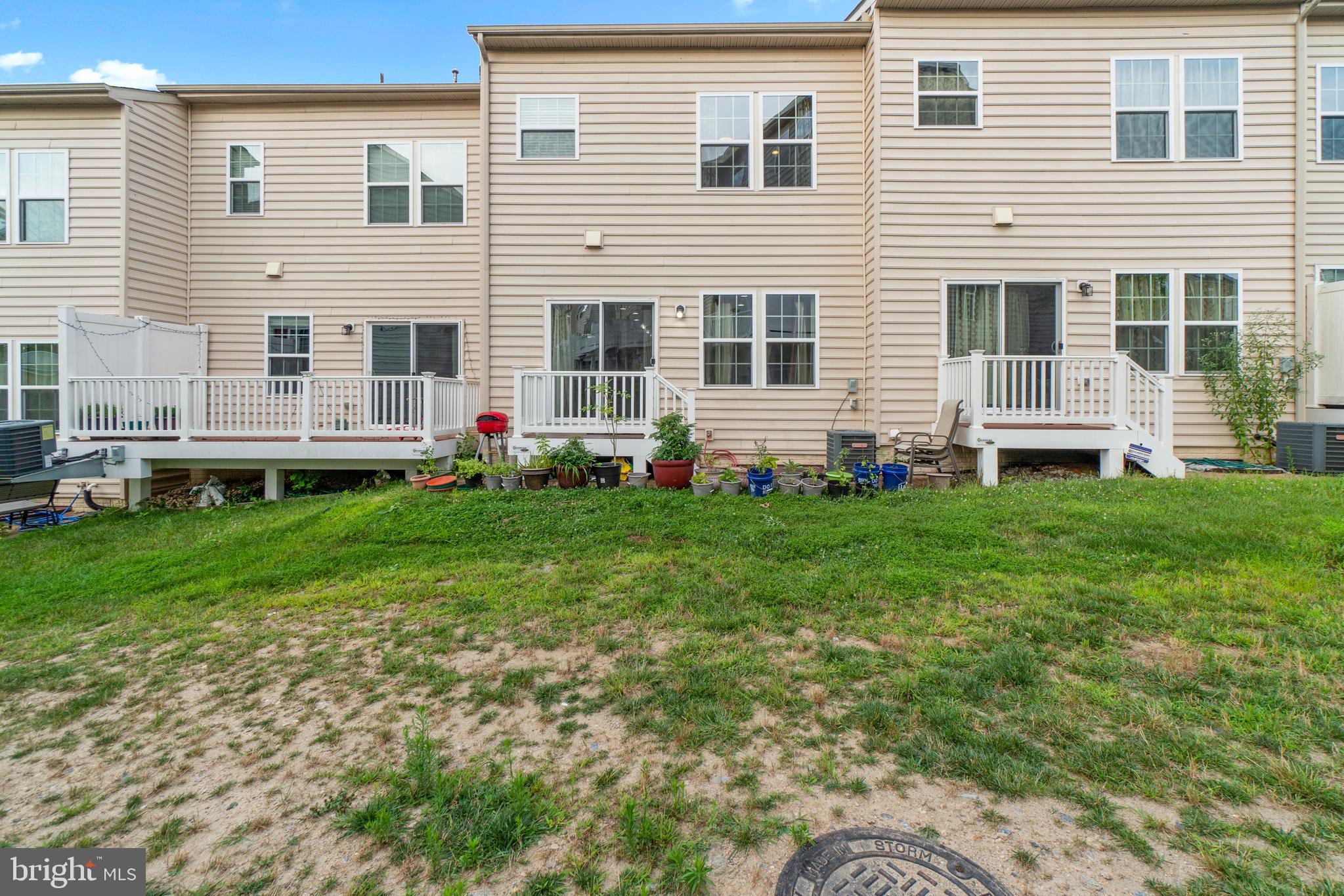 ELLICOTT CROSSING - Residential