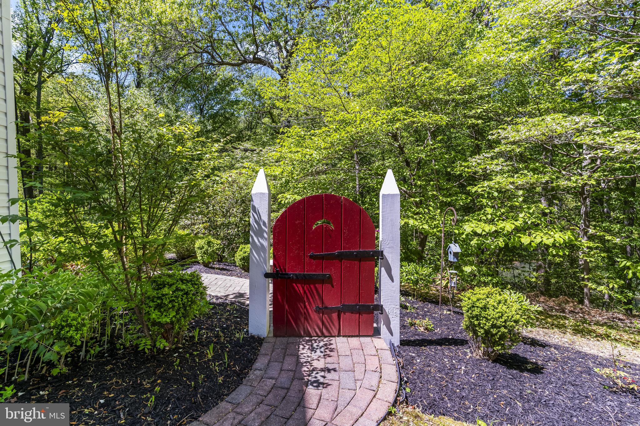 HUNTINGTOWN NORTH - Residential