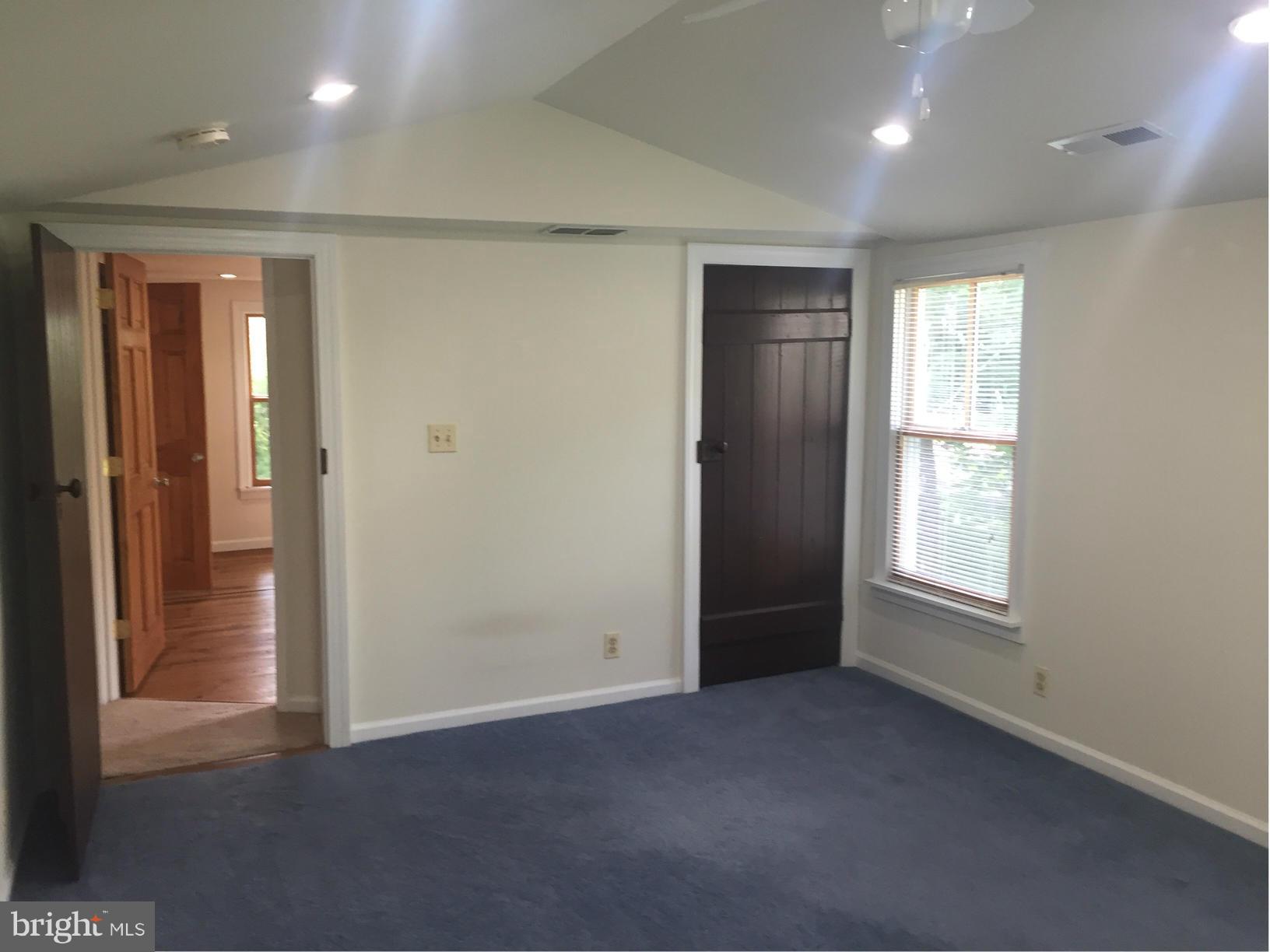 MONKTON - Residential