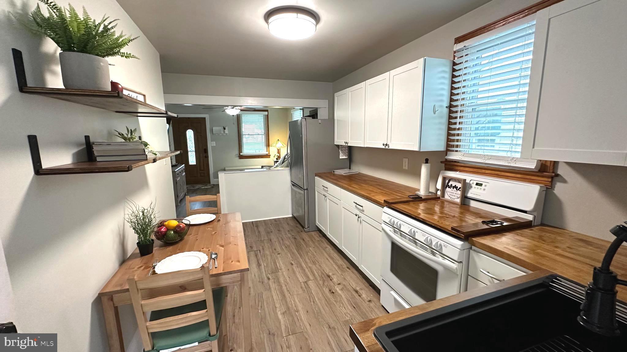 WEST INVERNESS - Residential
