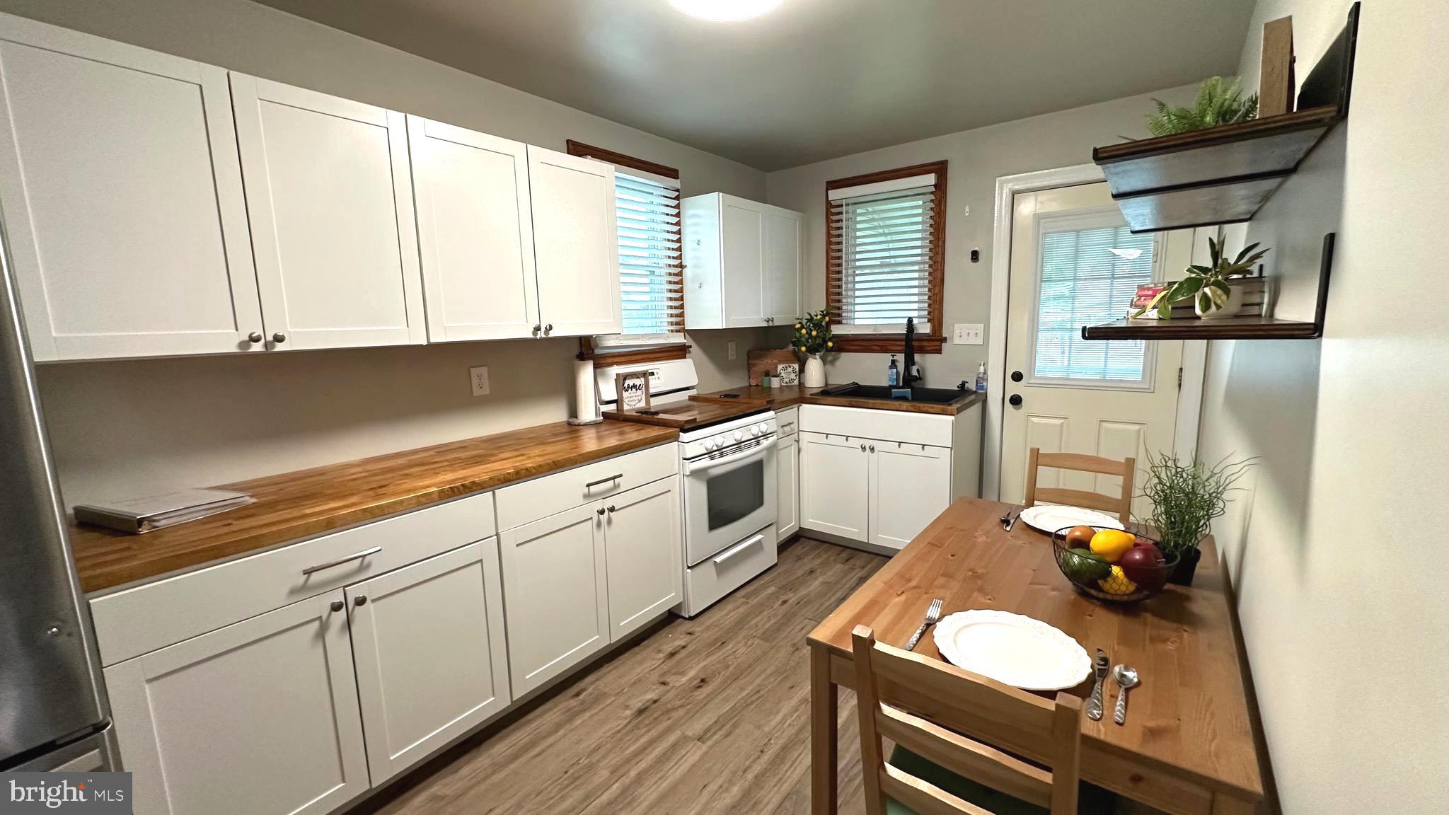 WEST INVERNESS - Residential