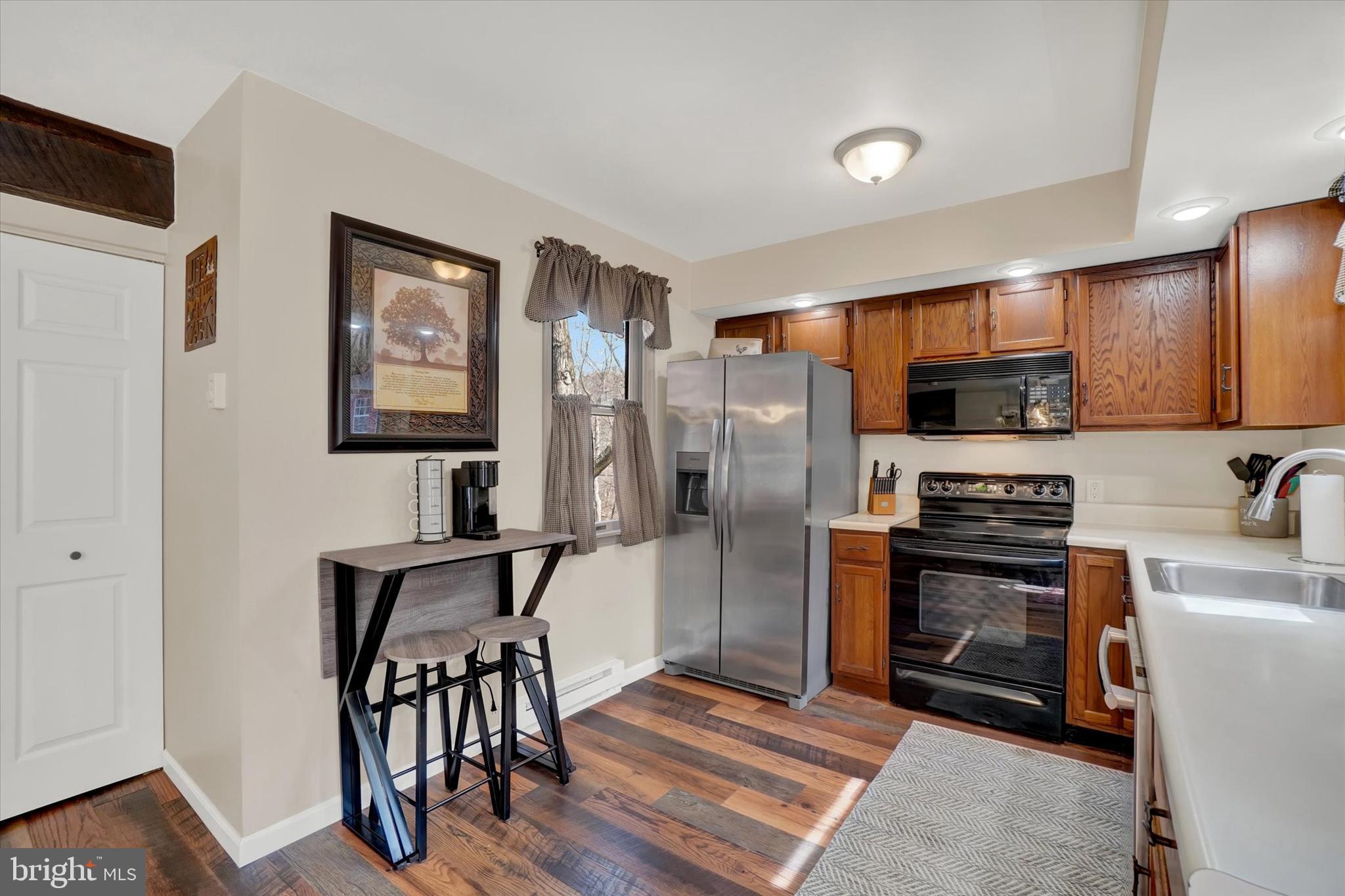 FOX CREEK - Residential