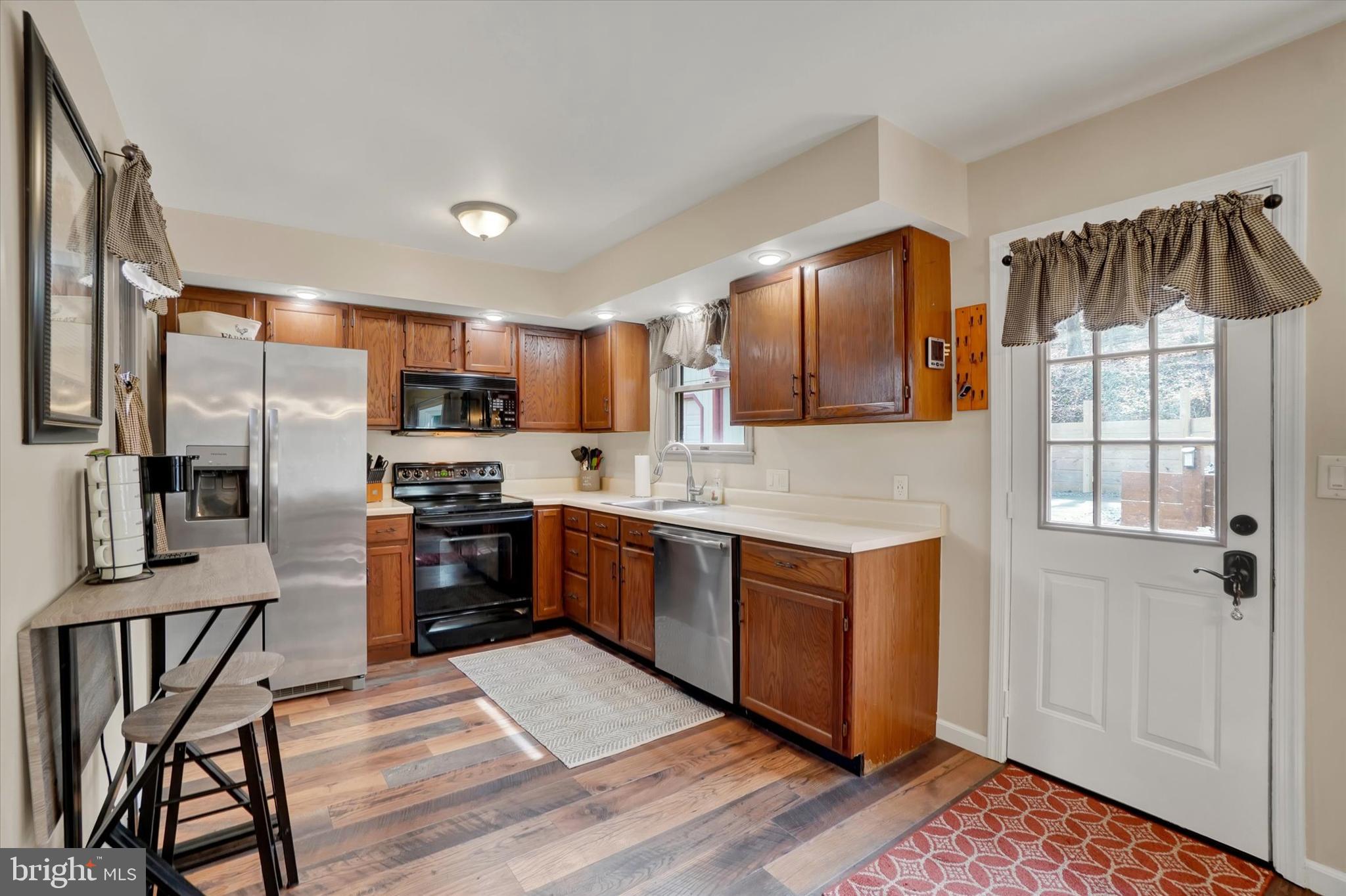 FOX CREEK - Residential