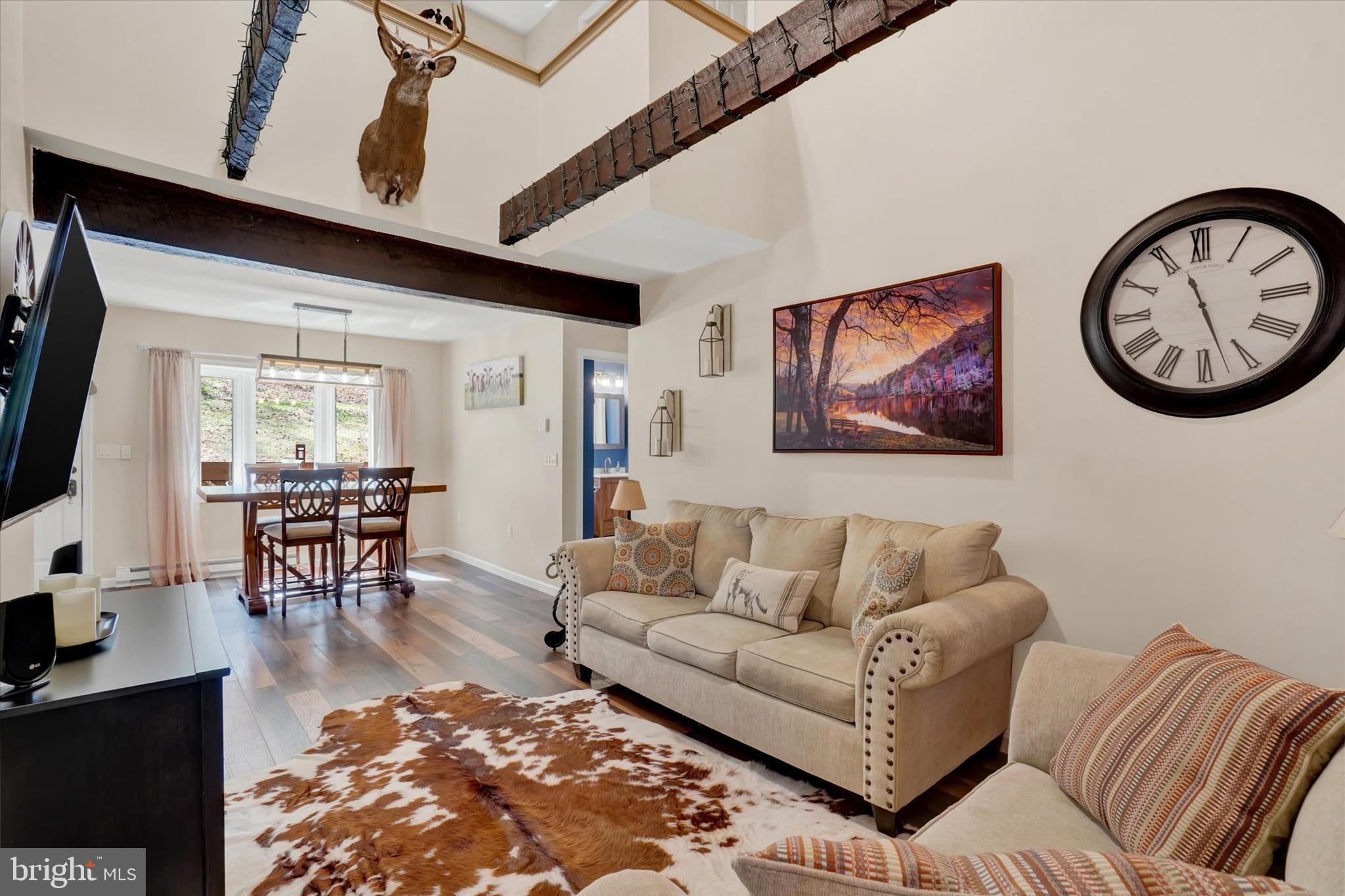 FOX CREEK - Residential