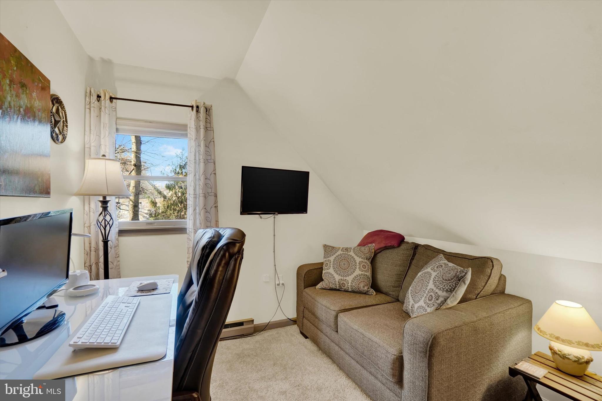 FOX CREEK - Residential