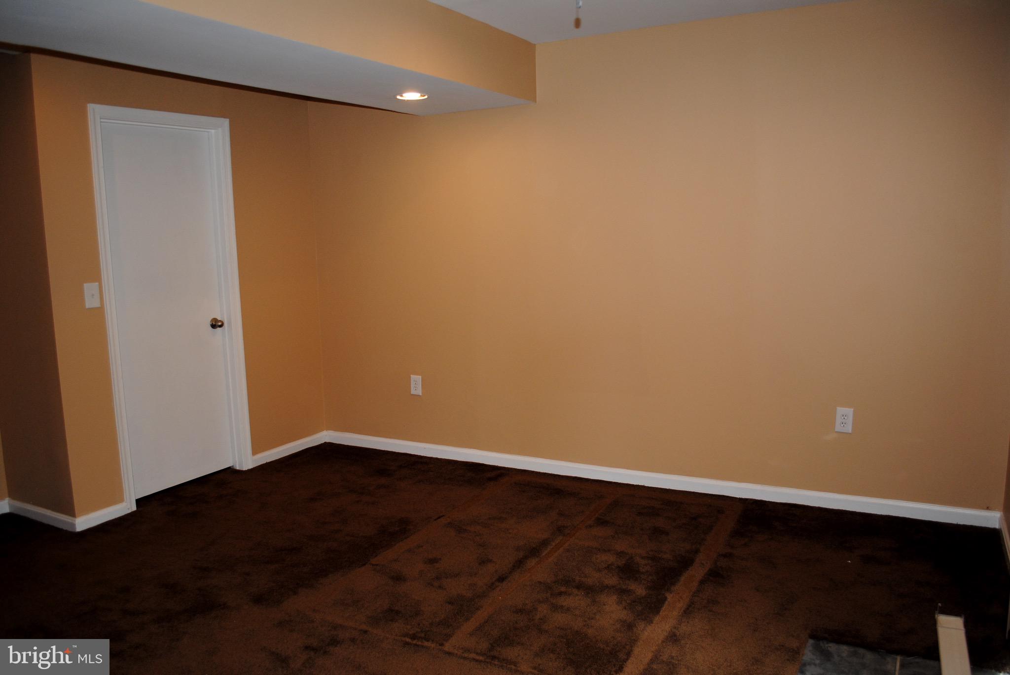 NORTHWOOD - Residential Lease