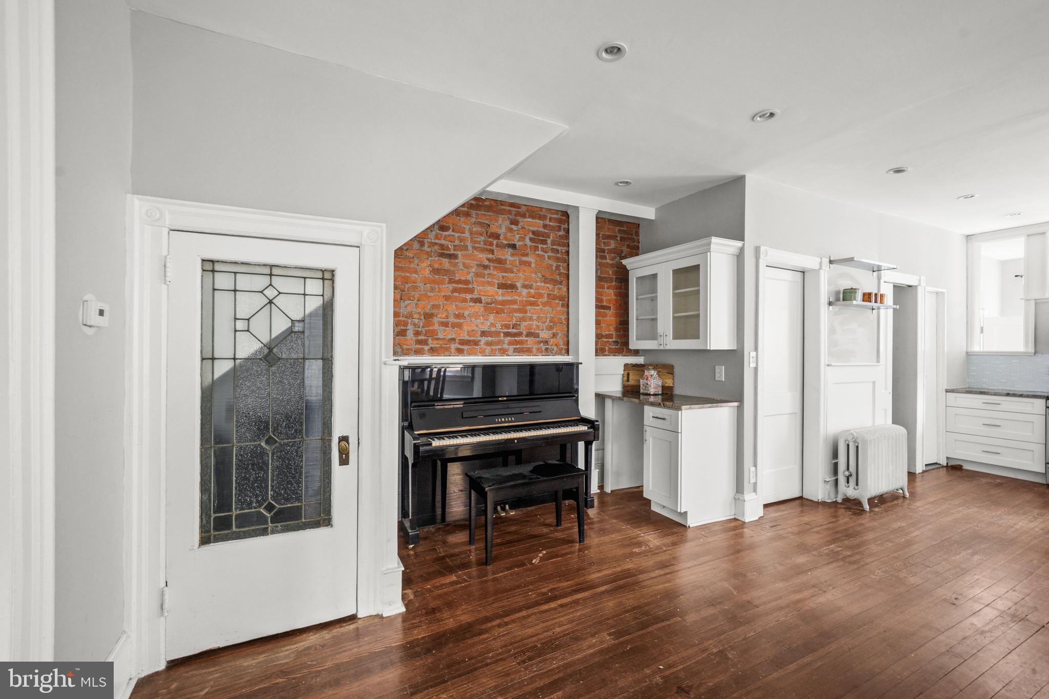 GERMANTOWN (WEST) - Residential