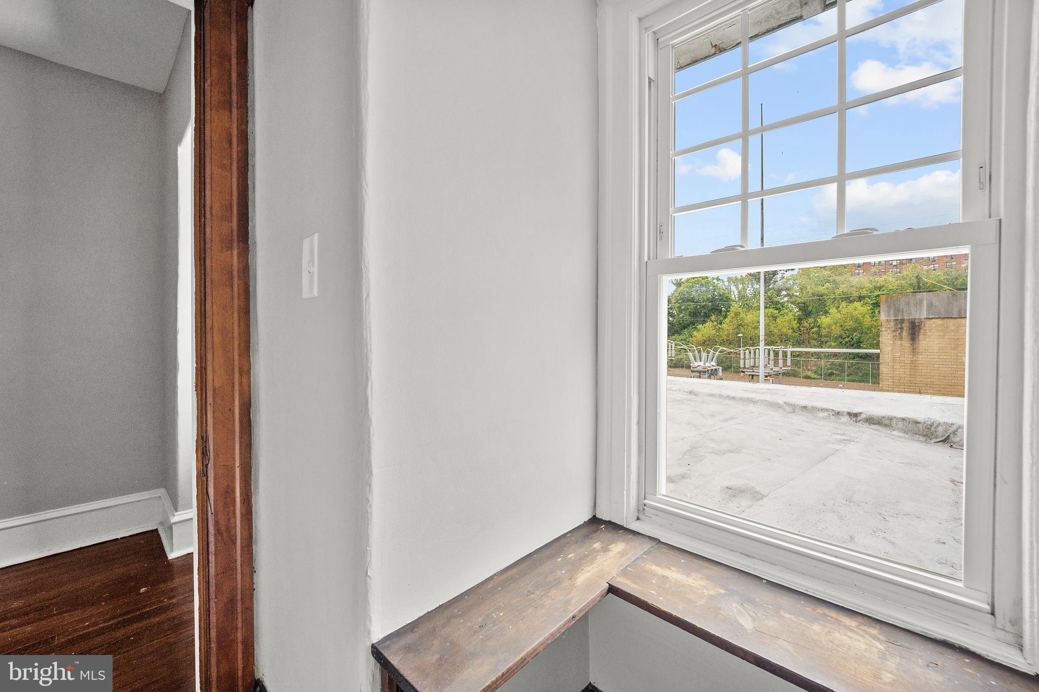 GERMANTOWN (WEST) - Residential