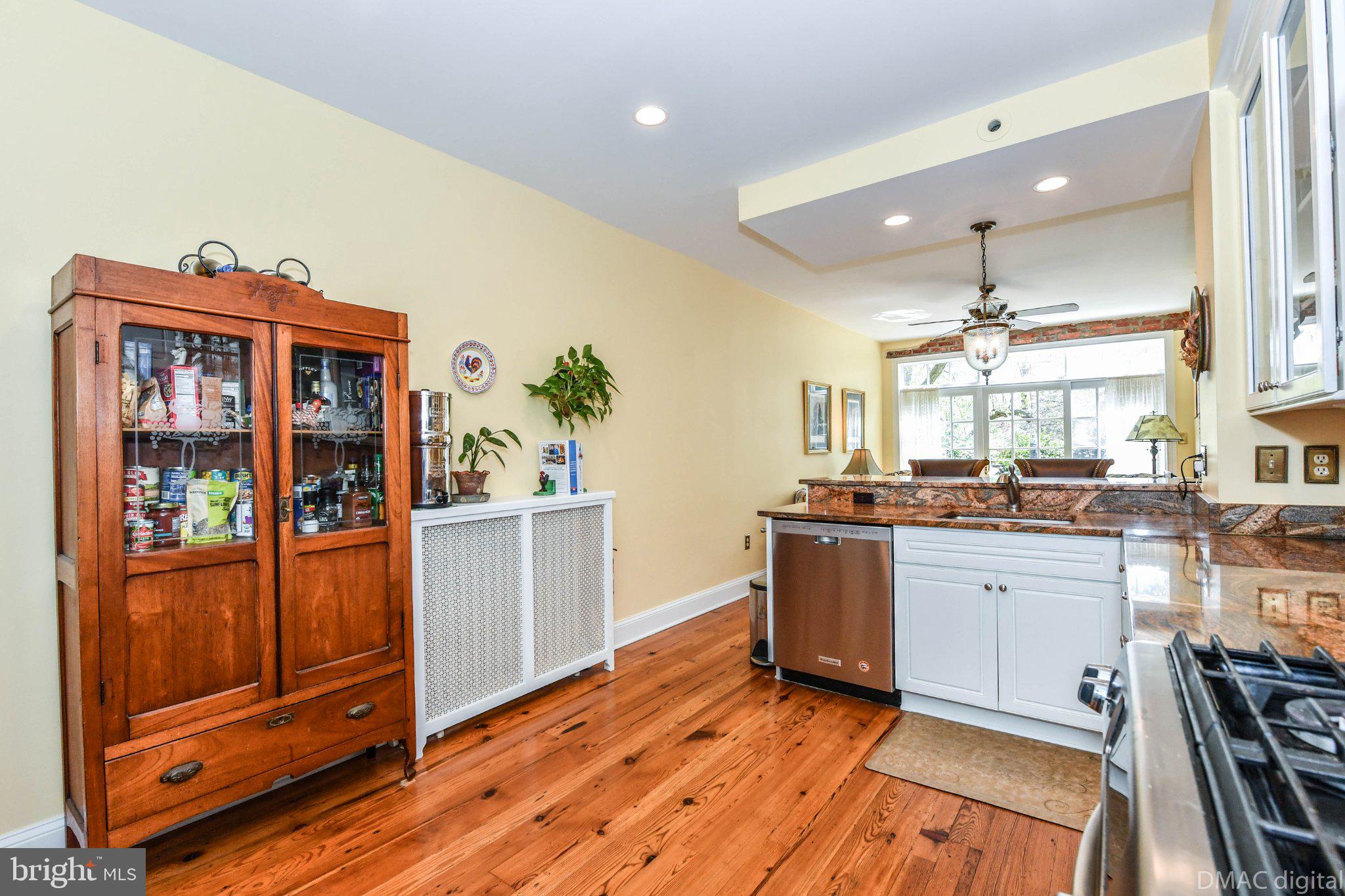 DOWNTOWN FREDERICK - Residential