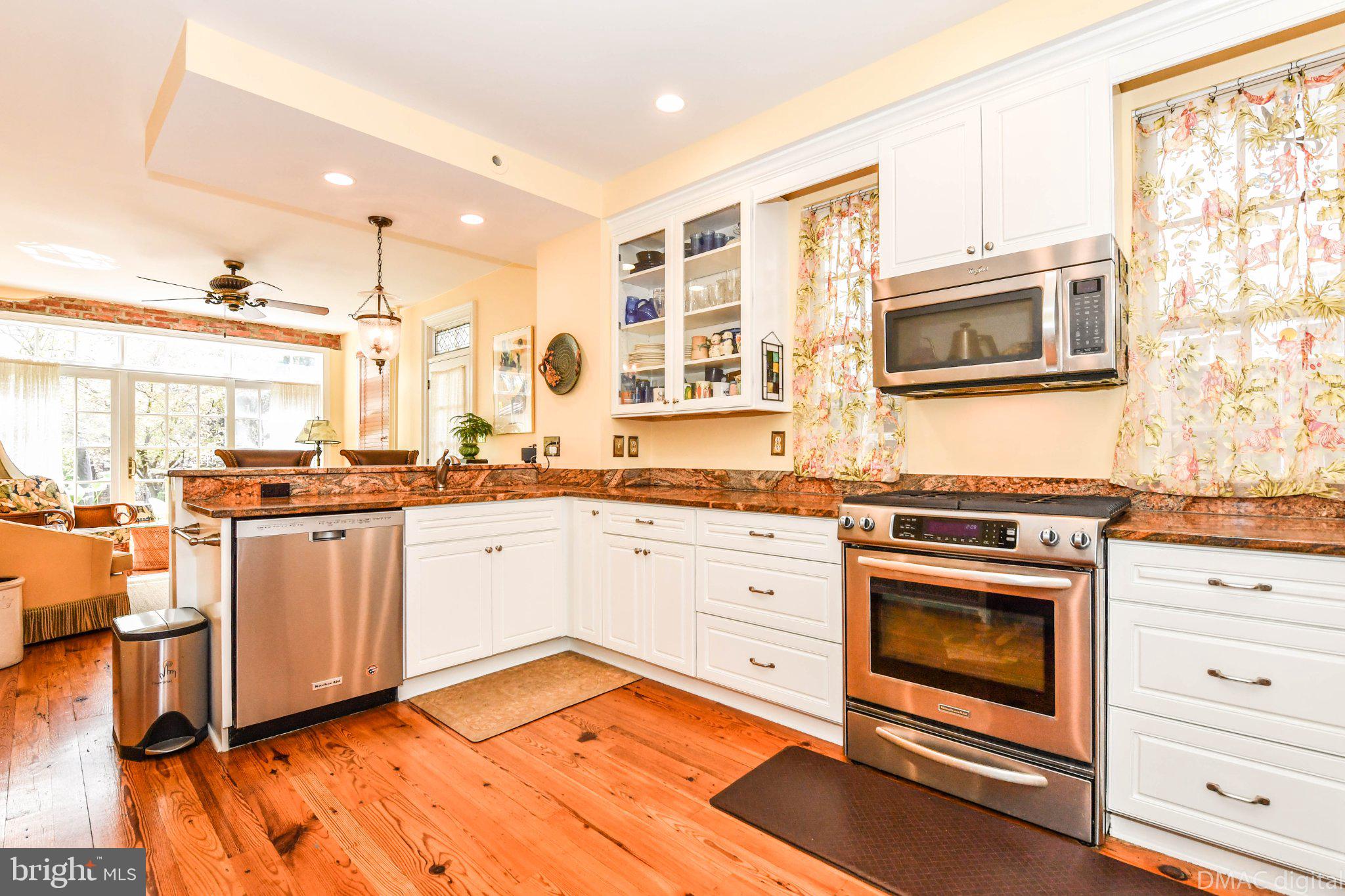 DOWNTOWN FREDERICK - Residential