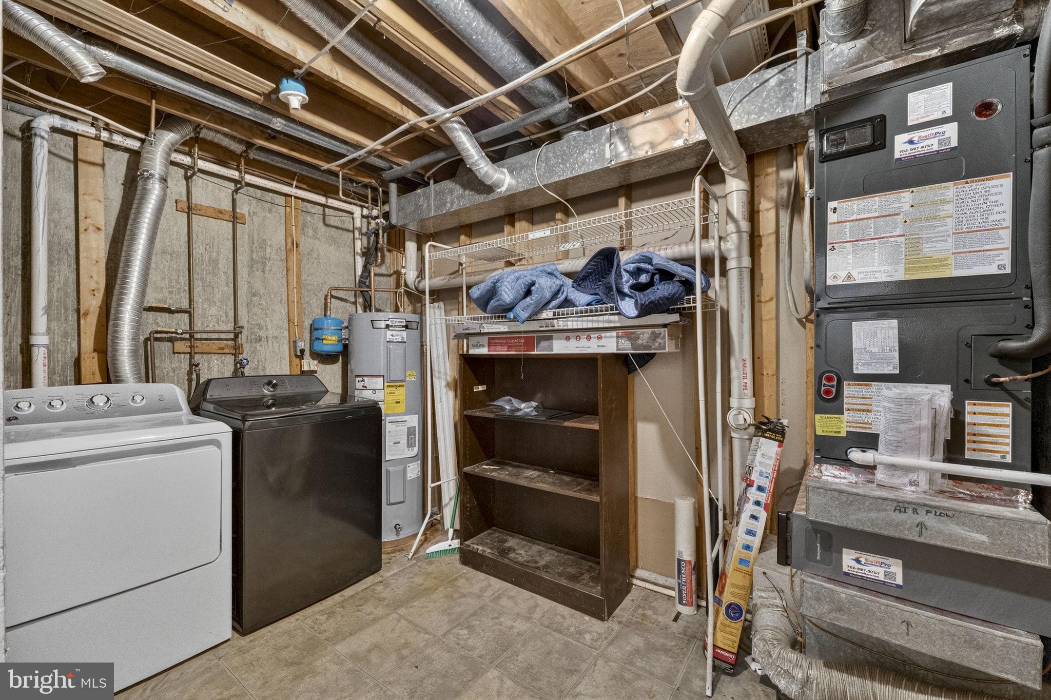 TOWNS ON THE GREENS - Residential