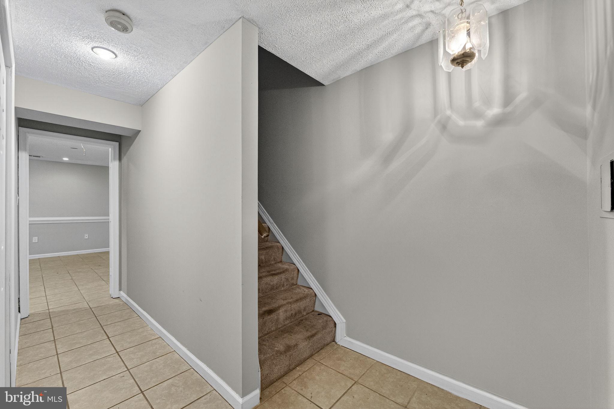 TOWNS ON THE GREENS - Residential