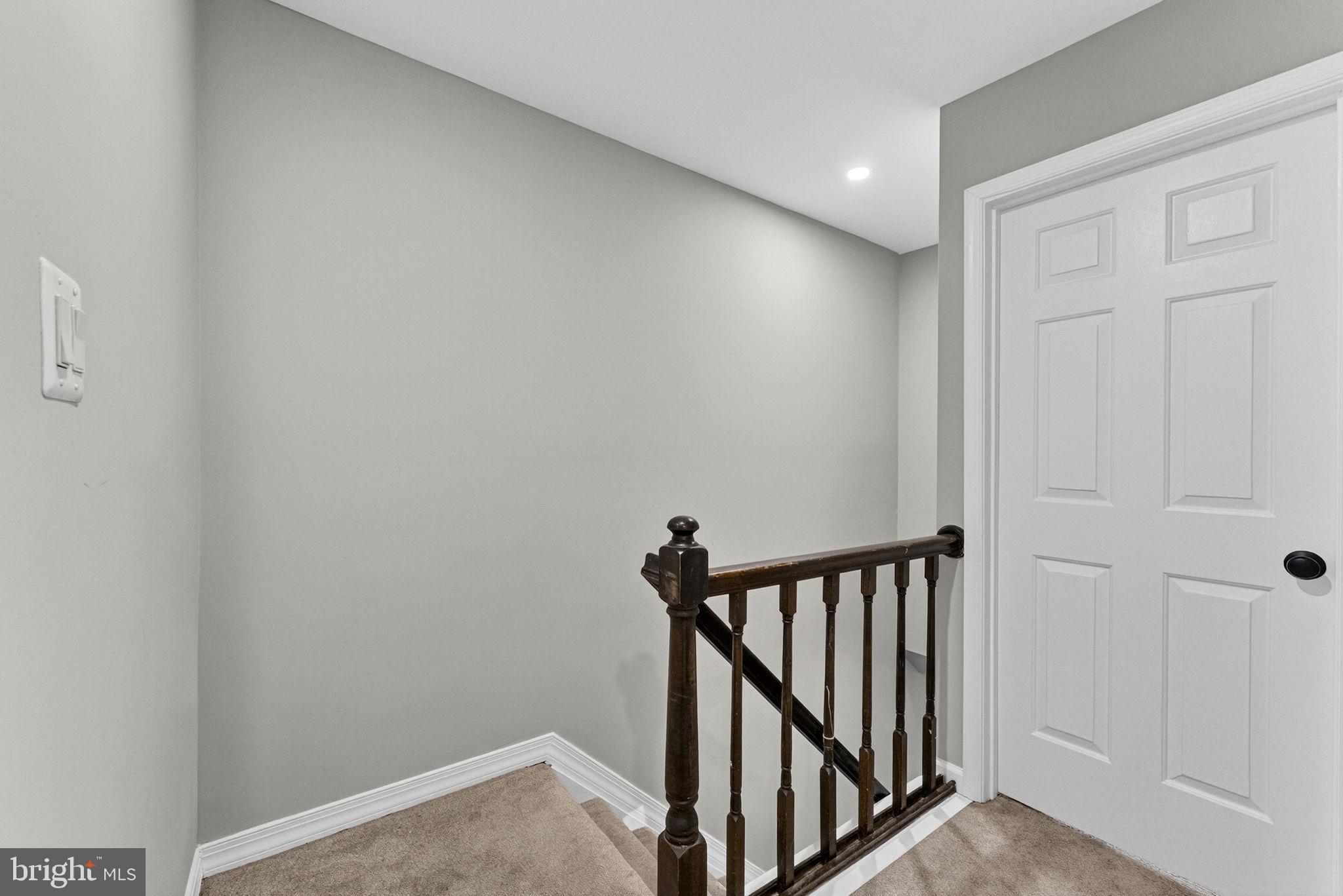 TOWNS ON THE GREENS - Residential