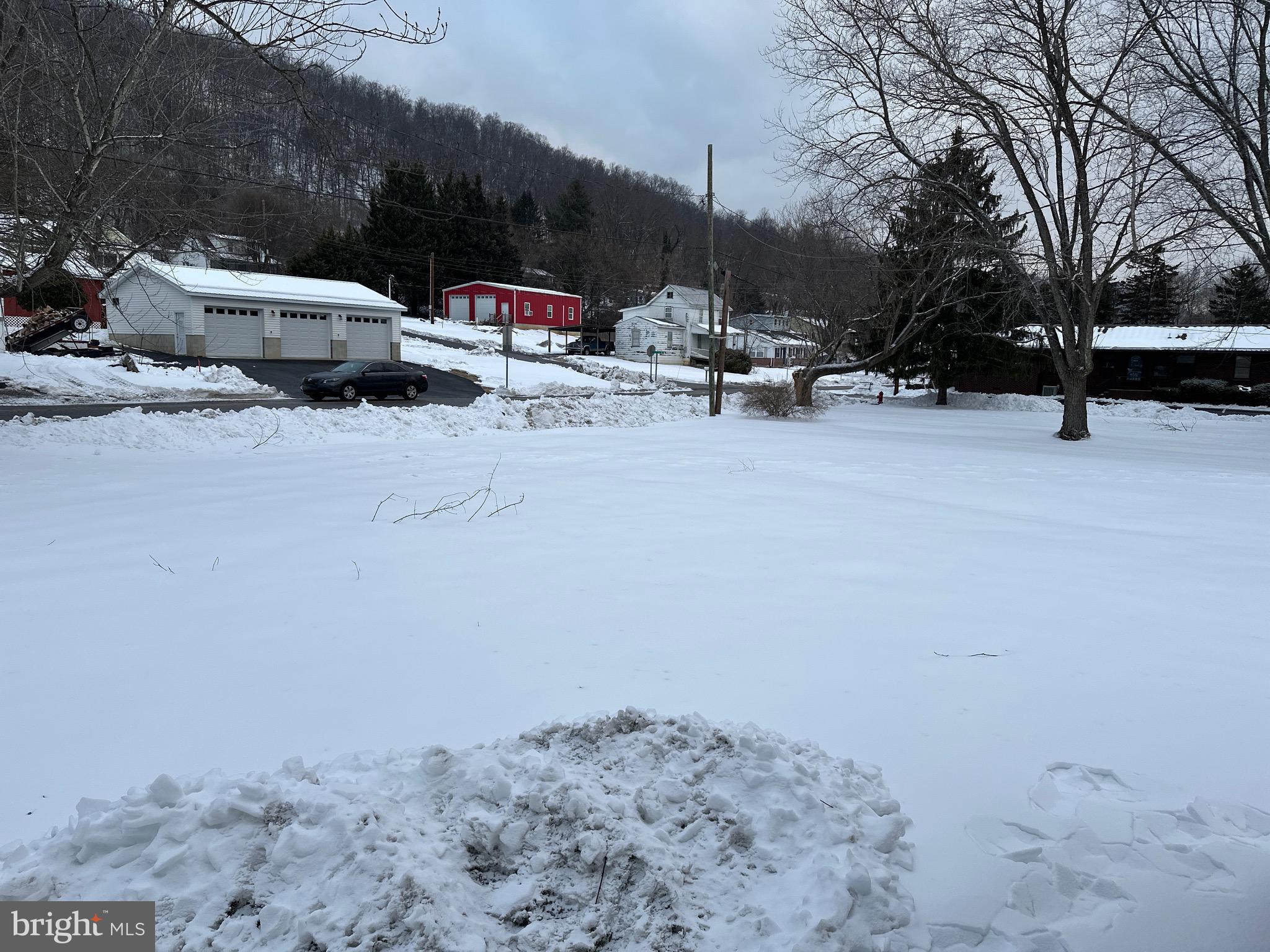 NONE AVAILABLE - Residential Lease