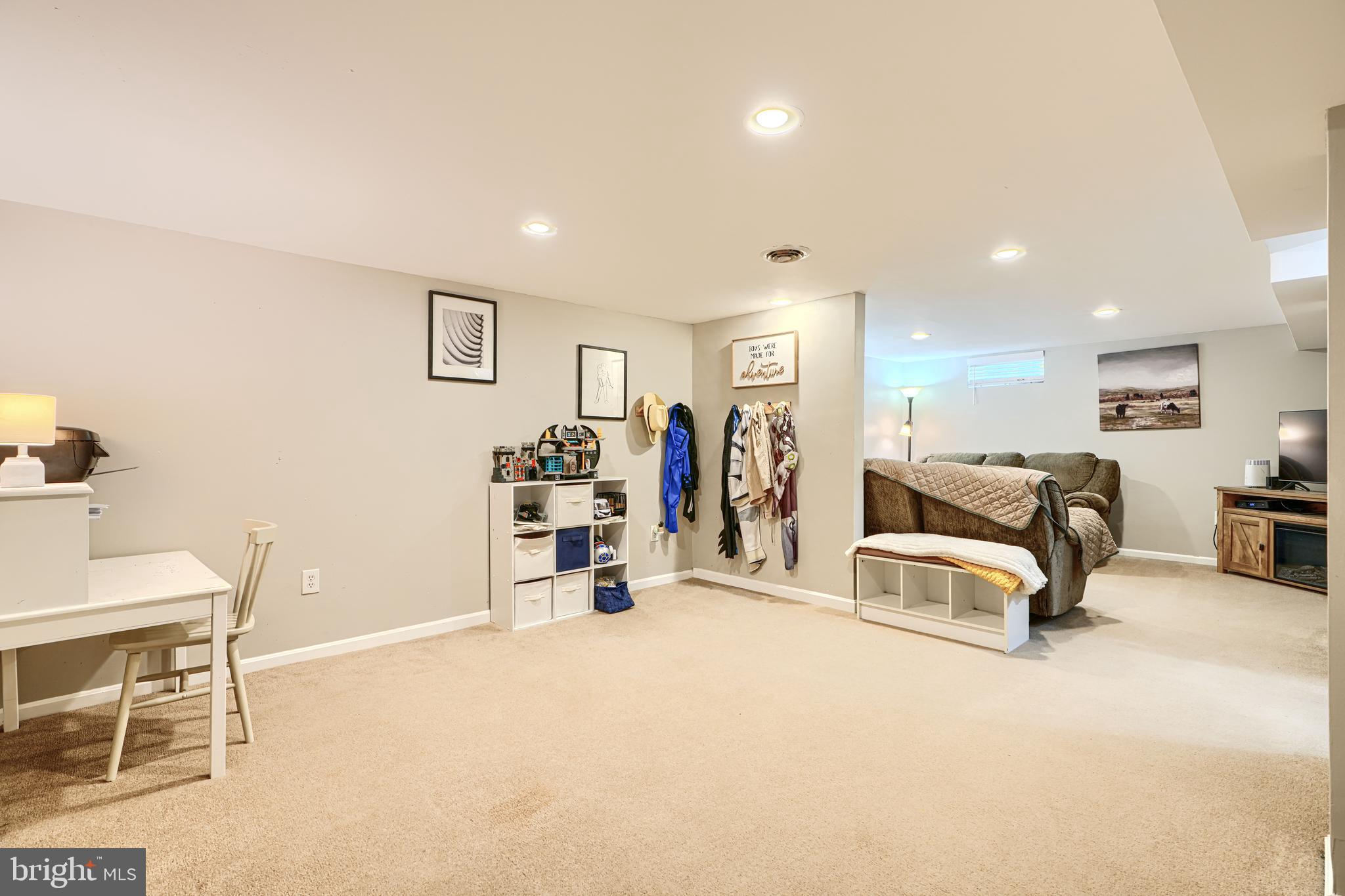 FAIRWOOD HEIGHTS - Residential