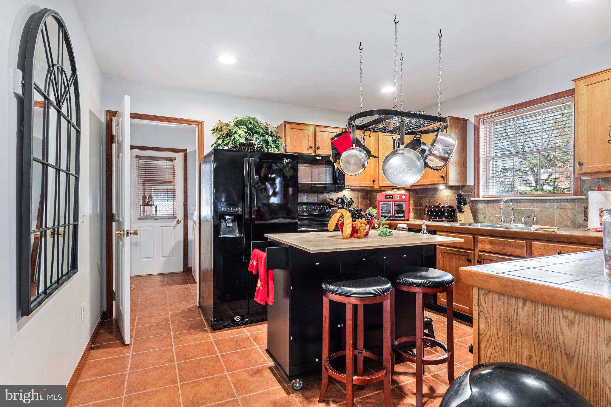 COVENTRY FARMS - Residential