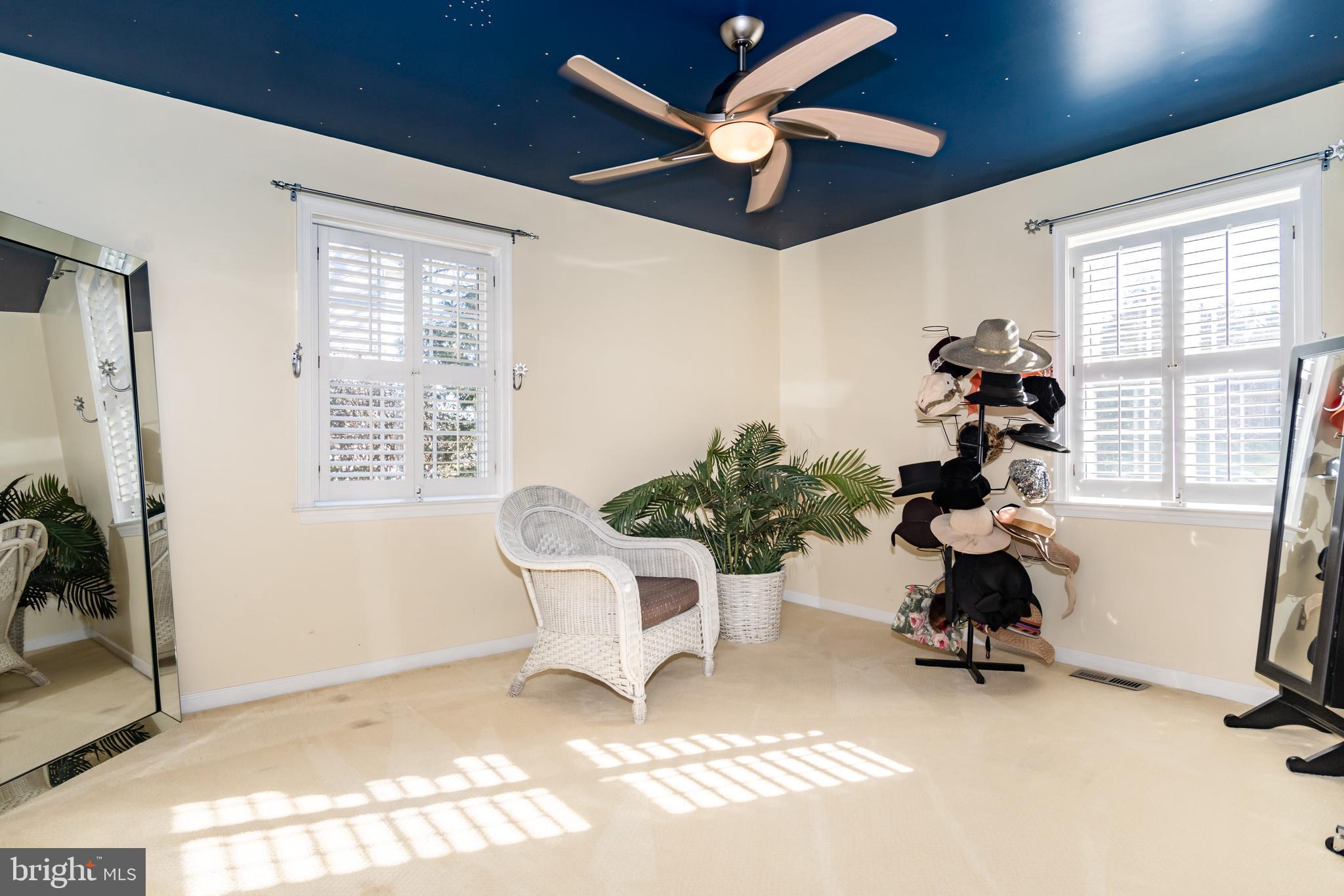 COVENTRY FARMS - Residential