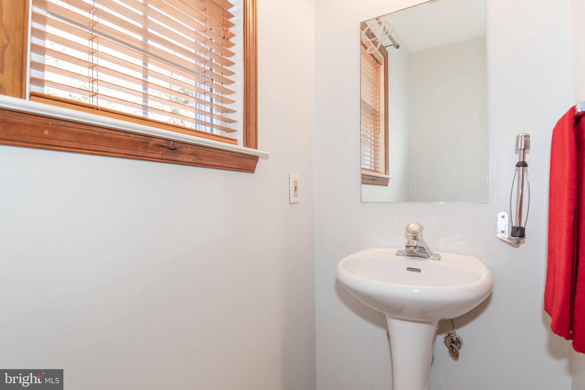 COVENTRY FARMS - Residential